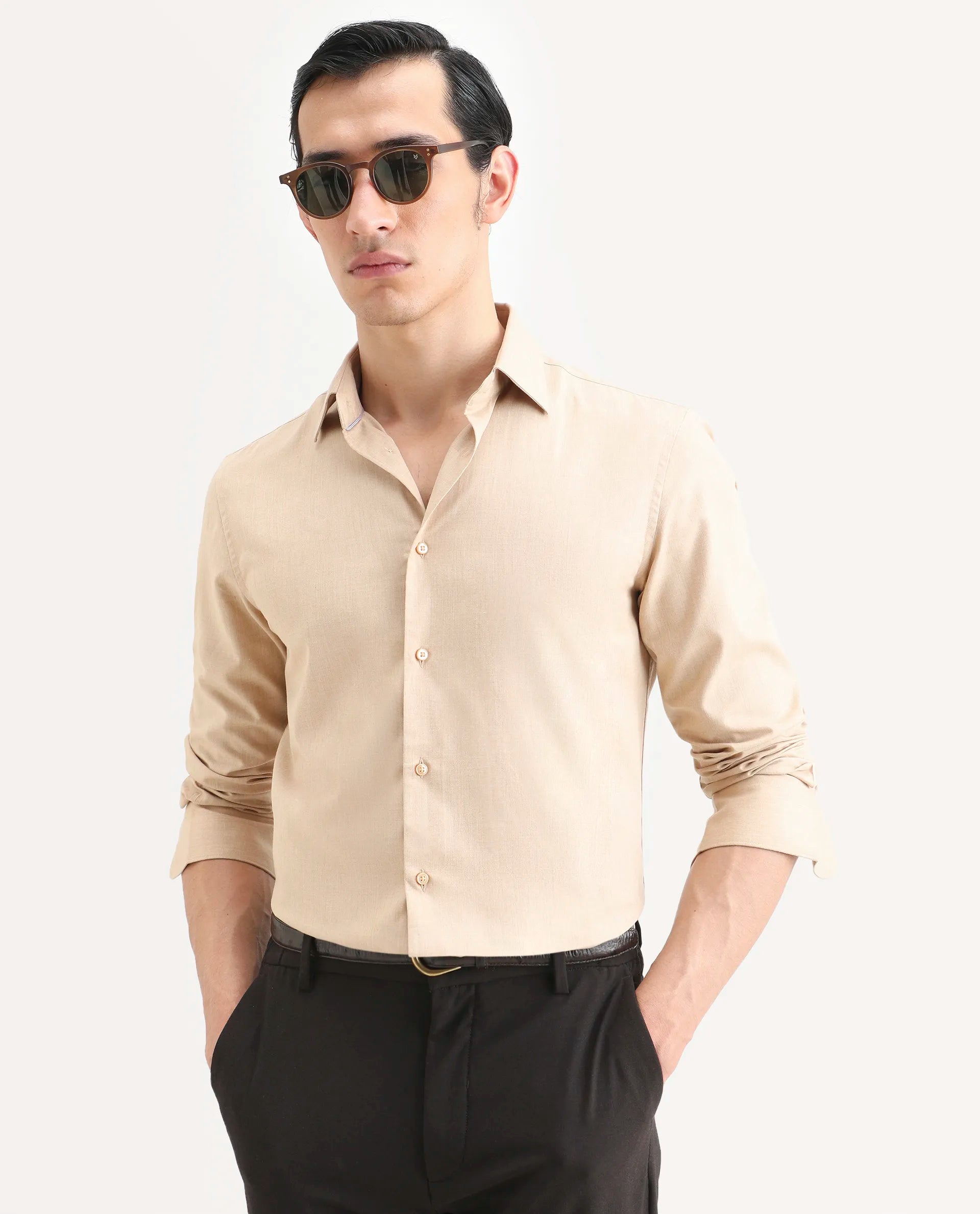 Rare Rabbit Men's Gunjo 25 Beige Cotton Blend Plain Regular Fit Full Sleeve Collared Shirt