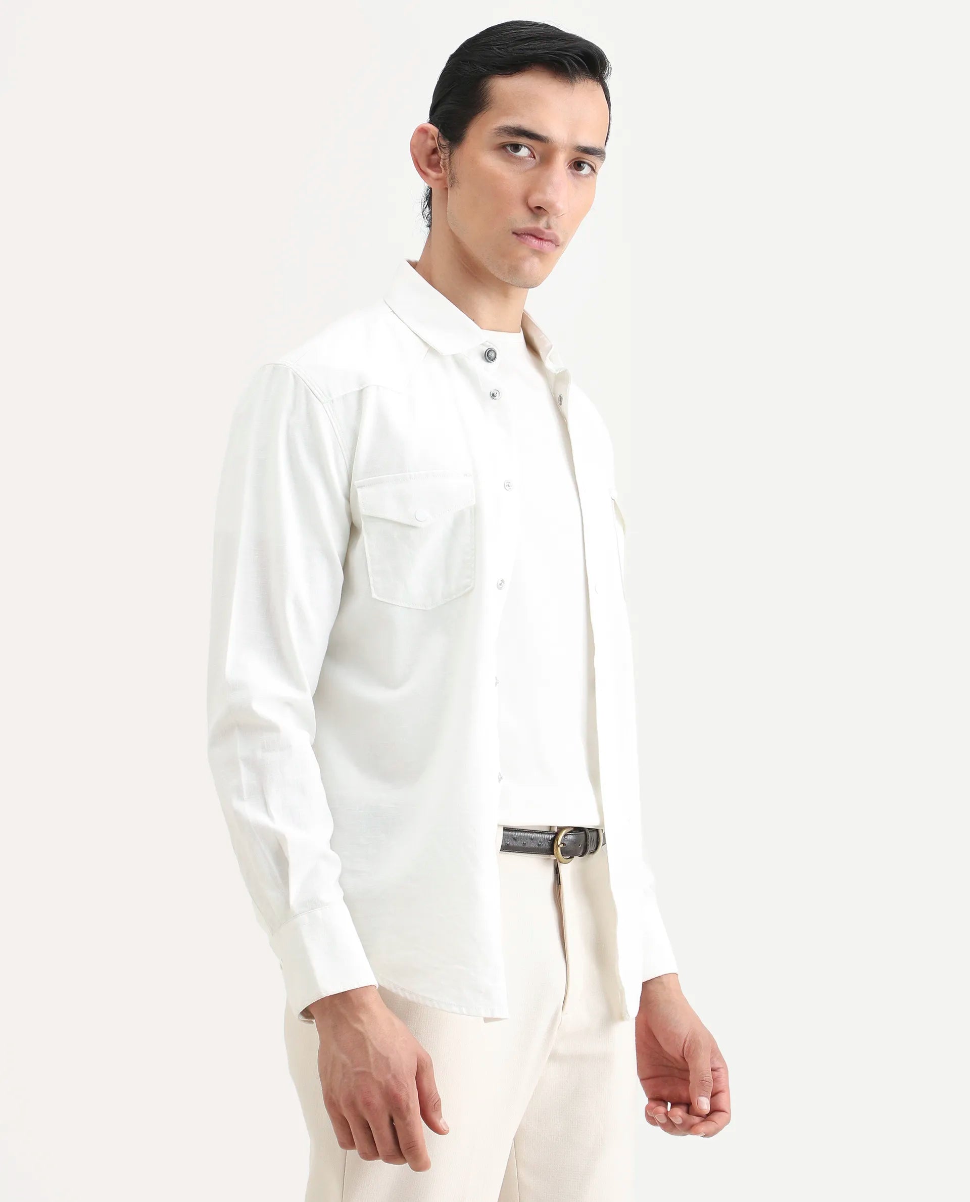 Rare Rabbit Men's Taison-25 White Cotton Plain Regular Fit Full Sleeve Collared Shirt