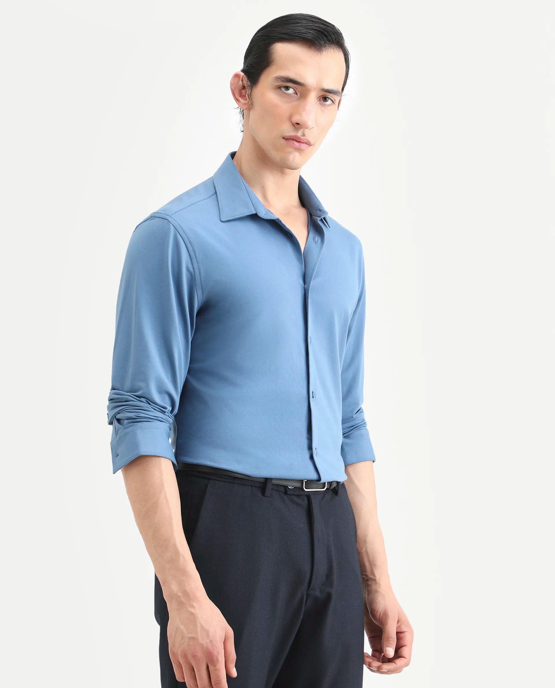 Rare Rabbit Men's Tour-25 Blue Cotton Blend Plain Regular Fit Full Sleeve Spread Collar Shirt