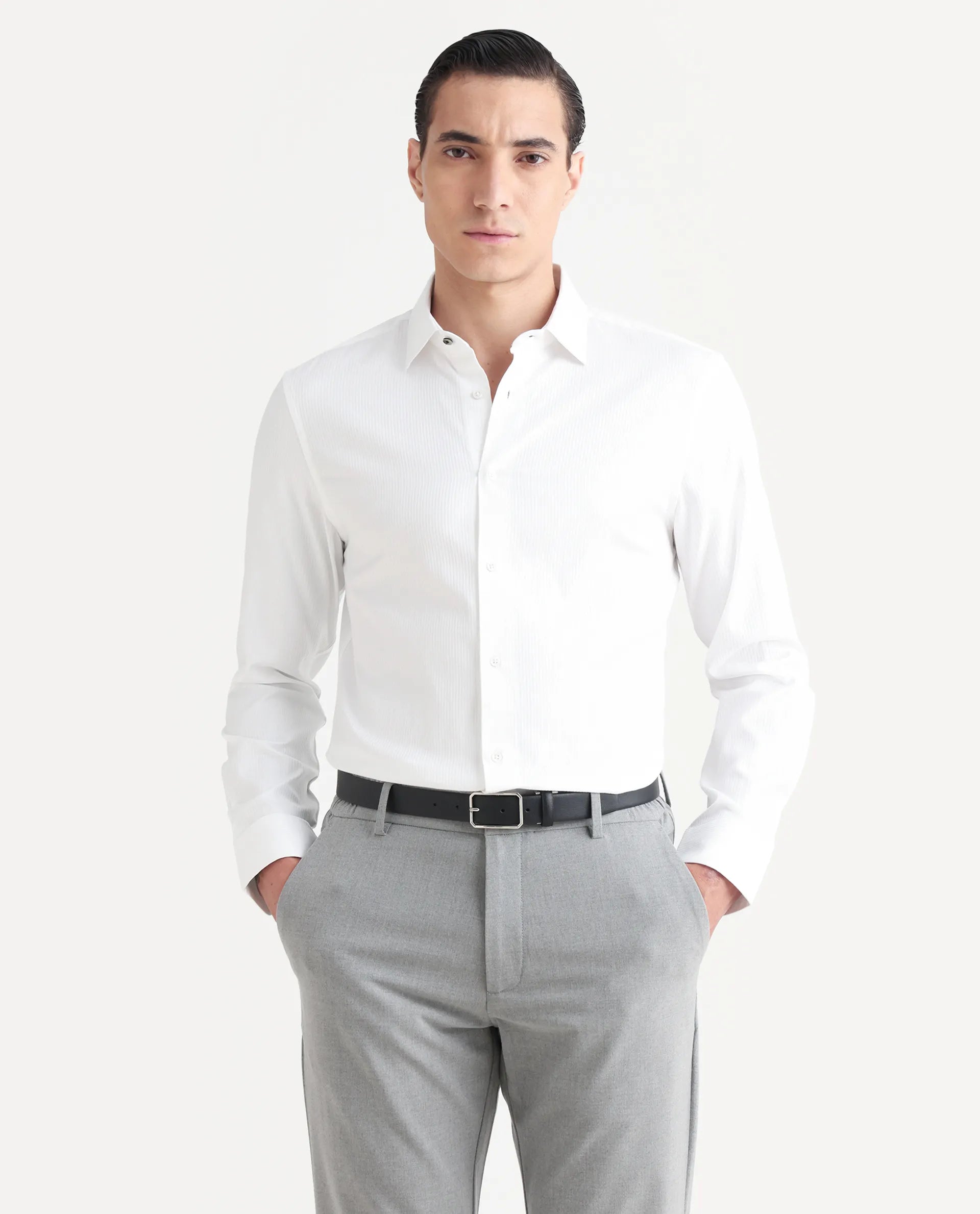Rare Rabbit Men's Novo-25 White Cotton Striped Print Regular Fit Full Sleeve Collared Shirt