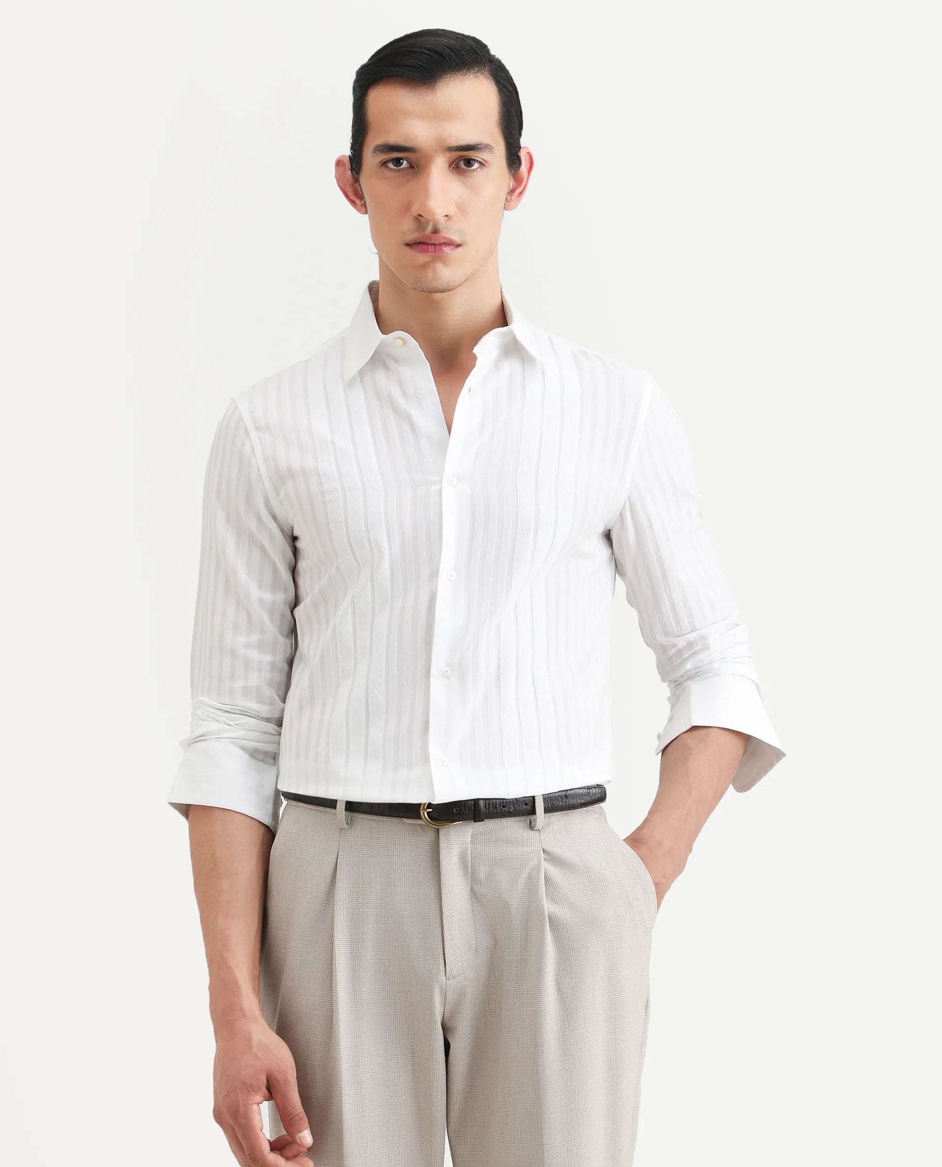 Rare Rabbit Men's Marlo-25 White Cotton Striped Print Regular Fit Full Sleeve Collared Shirt