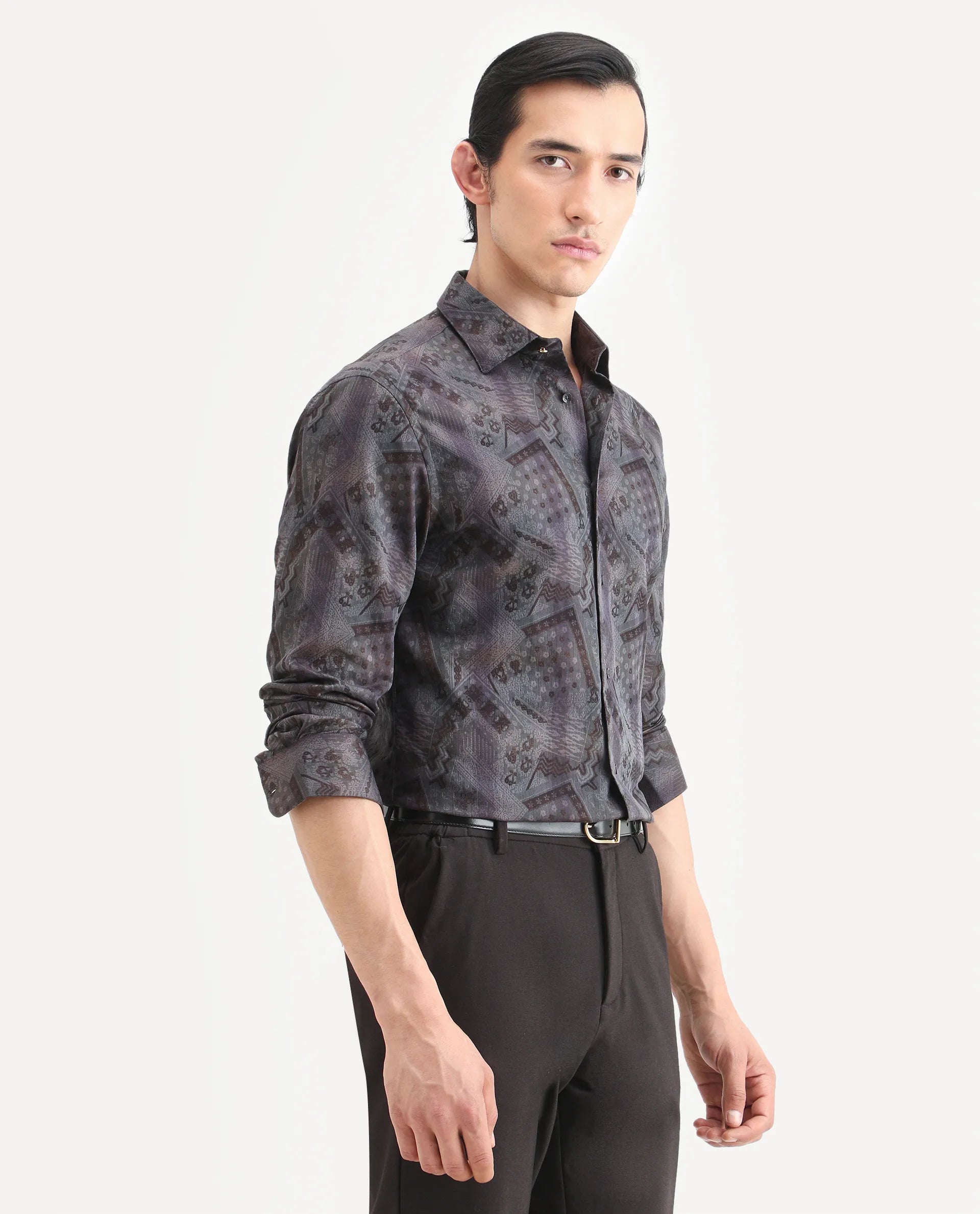 Rare Rabbit Men's Drig Purple Cotton Blend Spread Collar Regular Fit Abstract Print Shirt