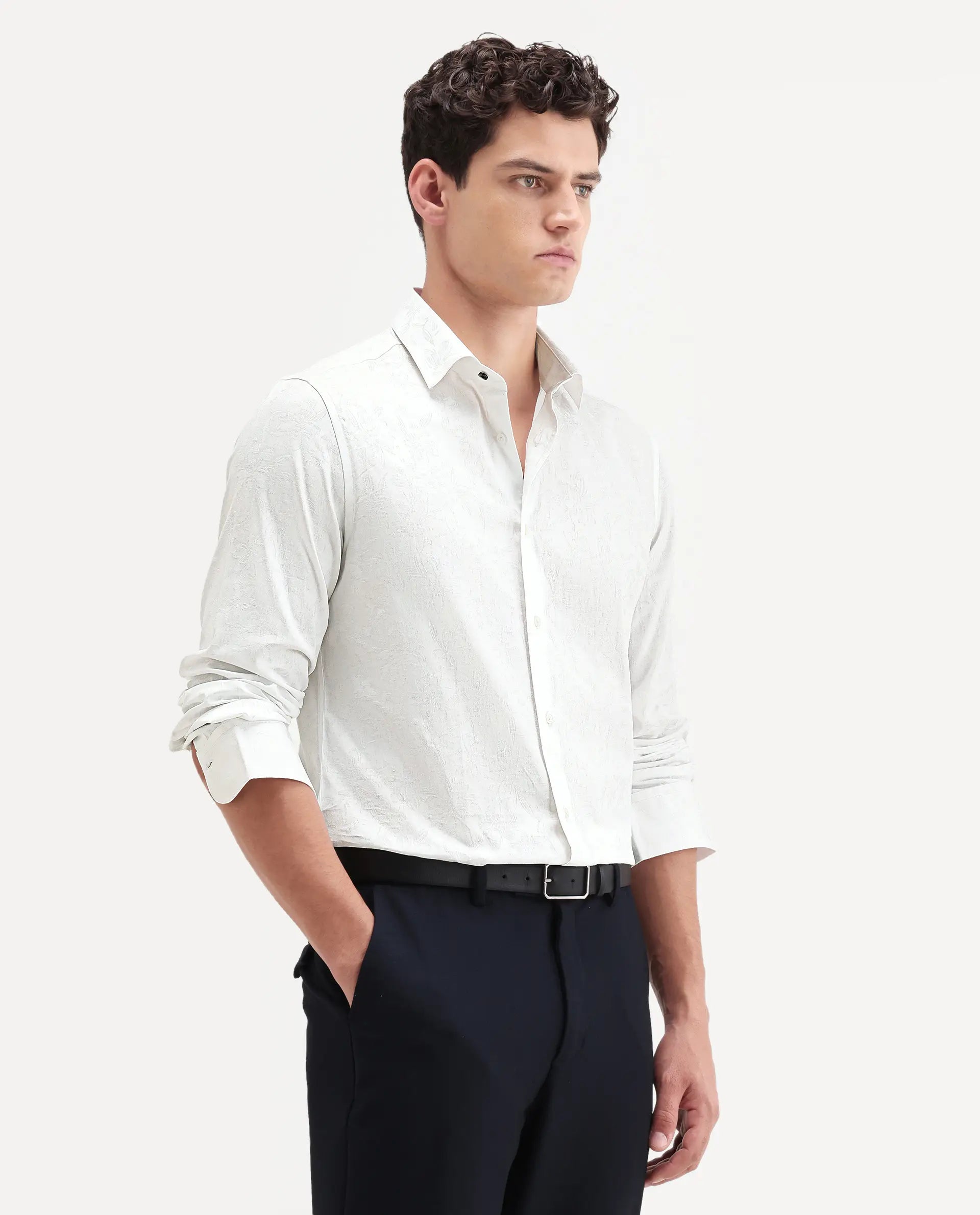 Rare Rabbit Men's Bedale White Cotton Fabric Spread Collar Regular Fit Jacquard Shirt