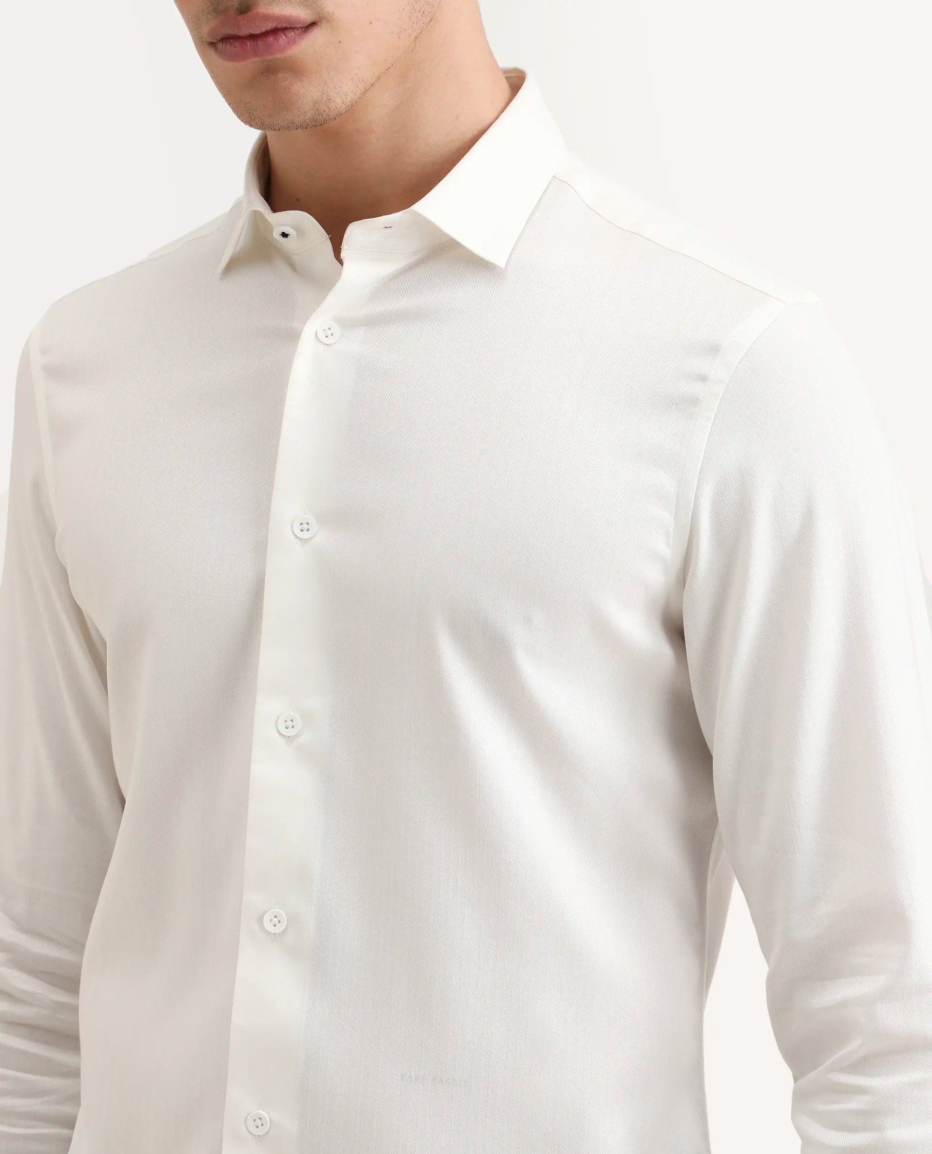 Rare Rabbit Men's Mer-Ss26 White Viscose Blend Fabric Full Sleeve Spread Collar Regular Fit Plain Shirt
