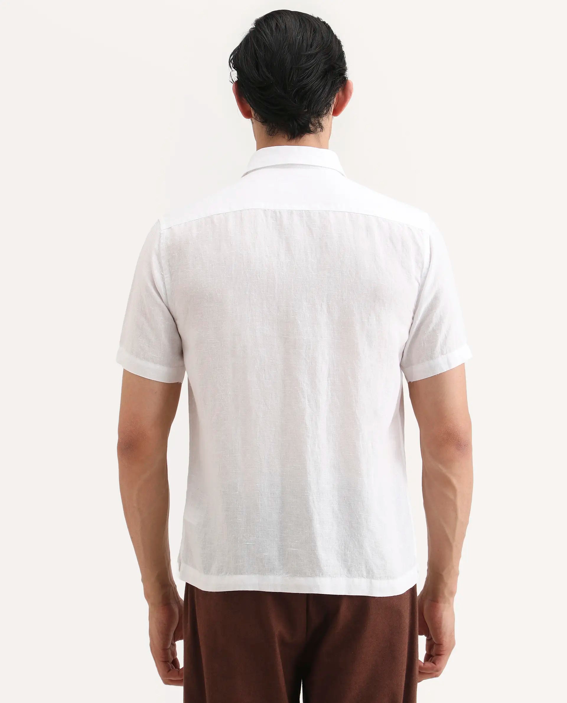 Rare Rabbit Men's Linex Ss White Linen Blend Fabric Half Sleeve Spread Collar Regular Fit Plain Shirt