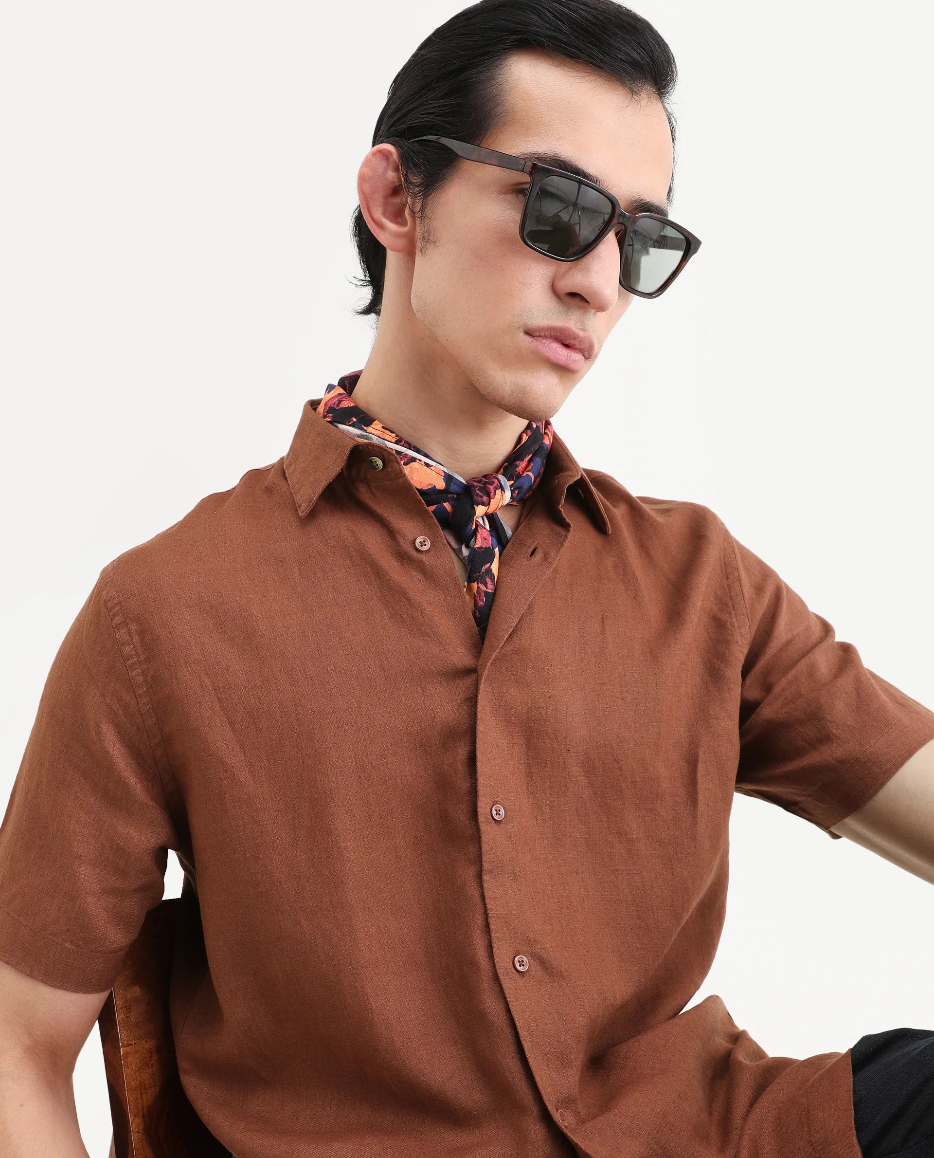 Rare Rabbit Men's Linex Ss Rust Linen Blend Fabric Half Sleeve Spread Collar Regular Plain Shirt