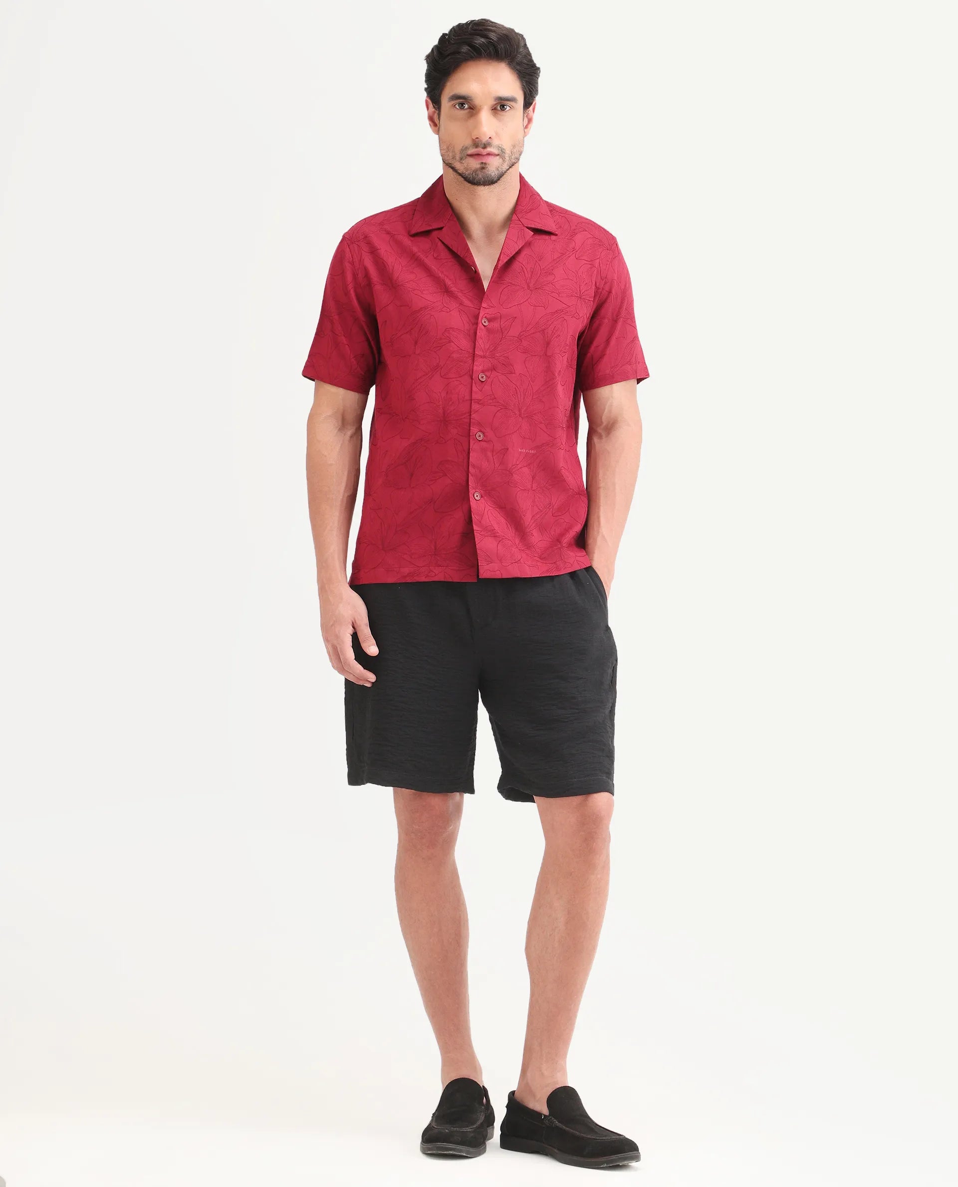 Rare Rabbit Men's Veon-St Black Viscose Blend Fabric Relaxed Fit Plain Shorts