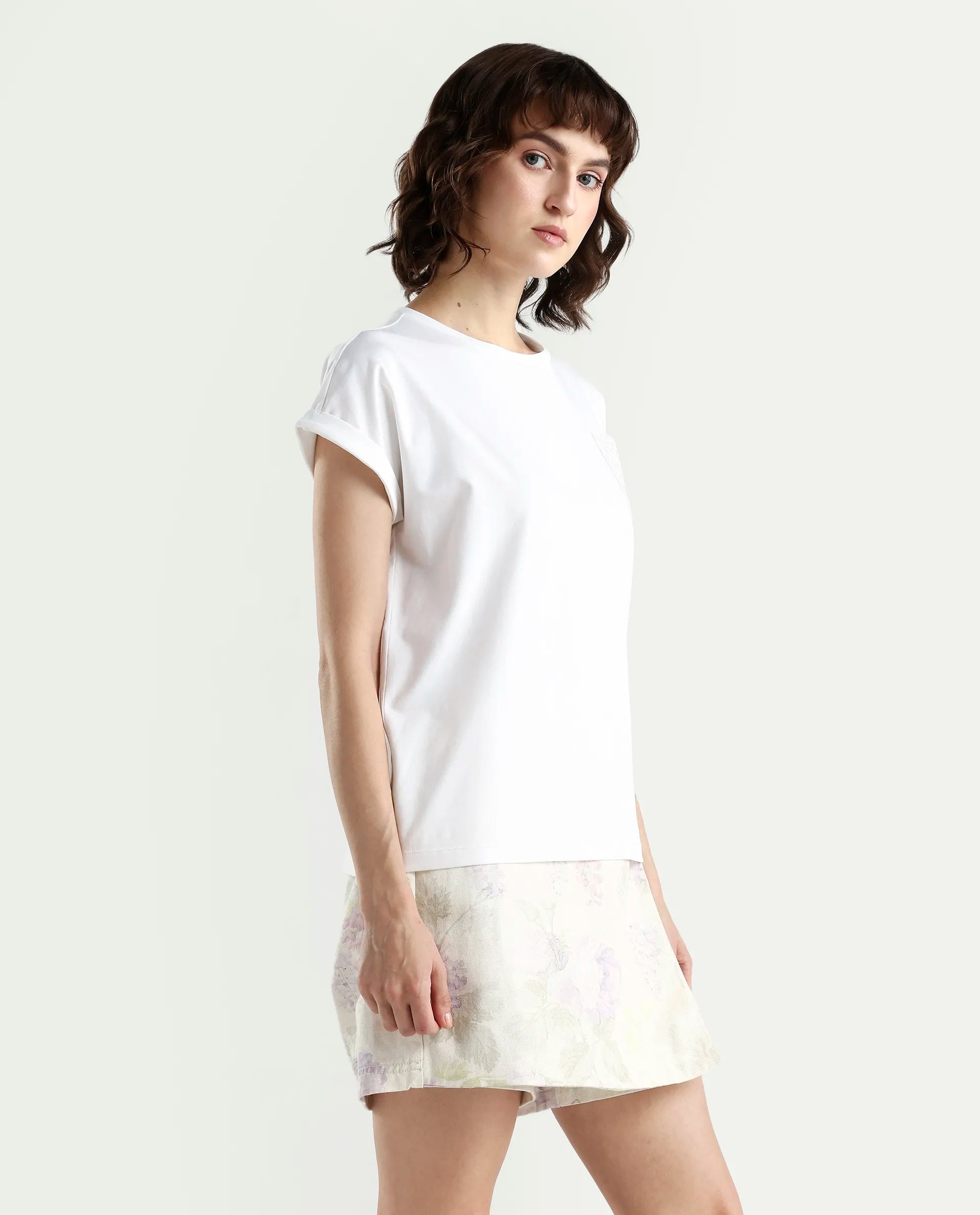 Rareism Women's Off White White Cotton Blend Half Sleeve Relaxed Fit Plain T-Shirt