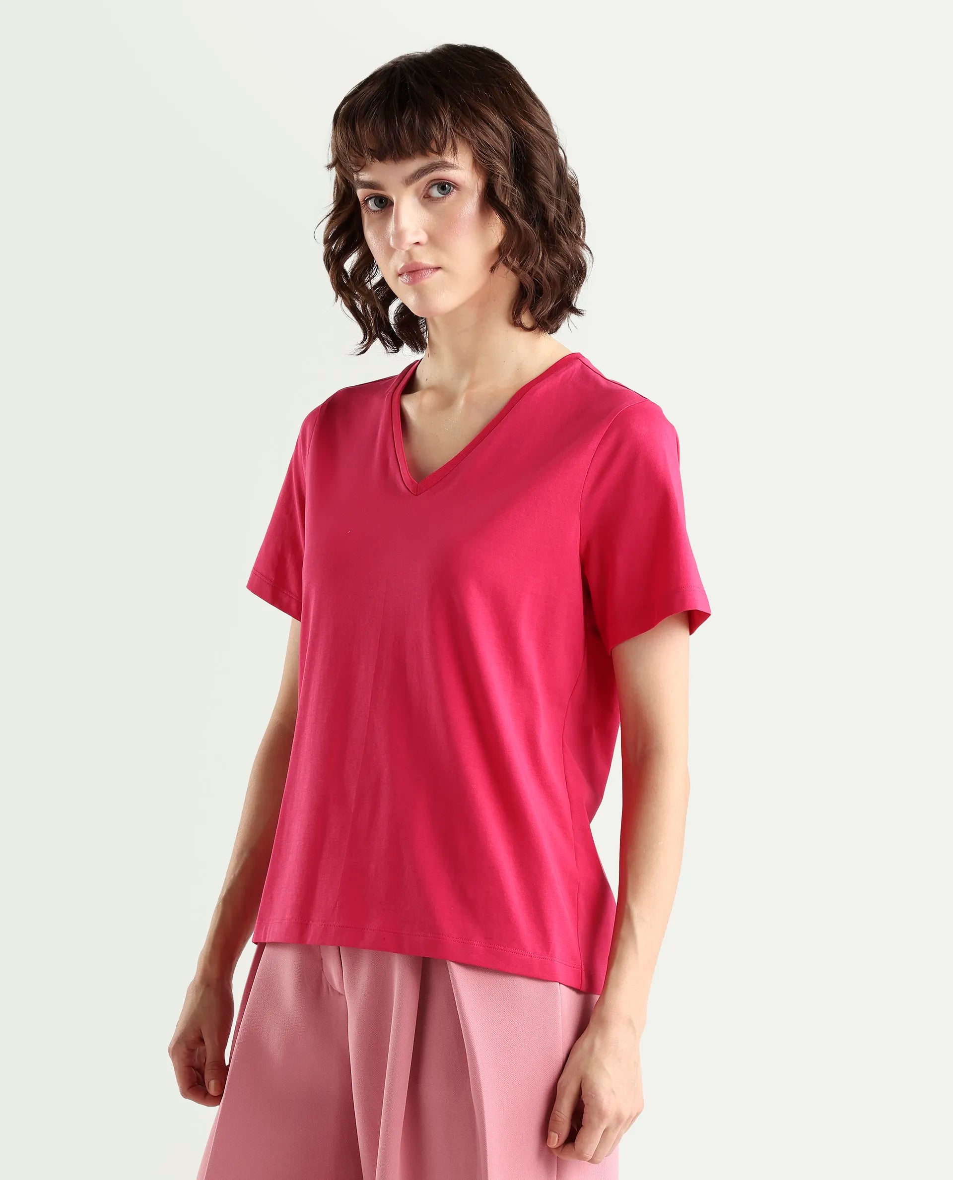 Rareism Women's Zin Dark Pink Cotton Blend Half Sleeve Relaxed Fit Plain T-Shirt