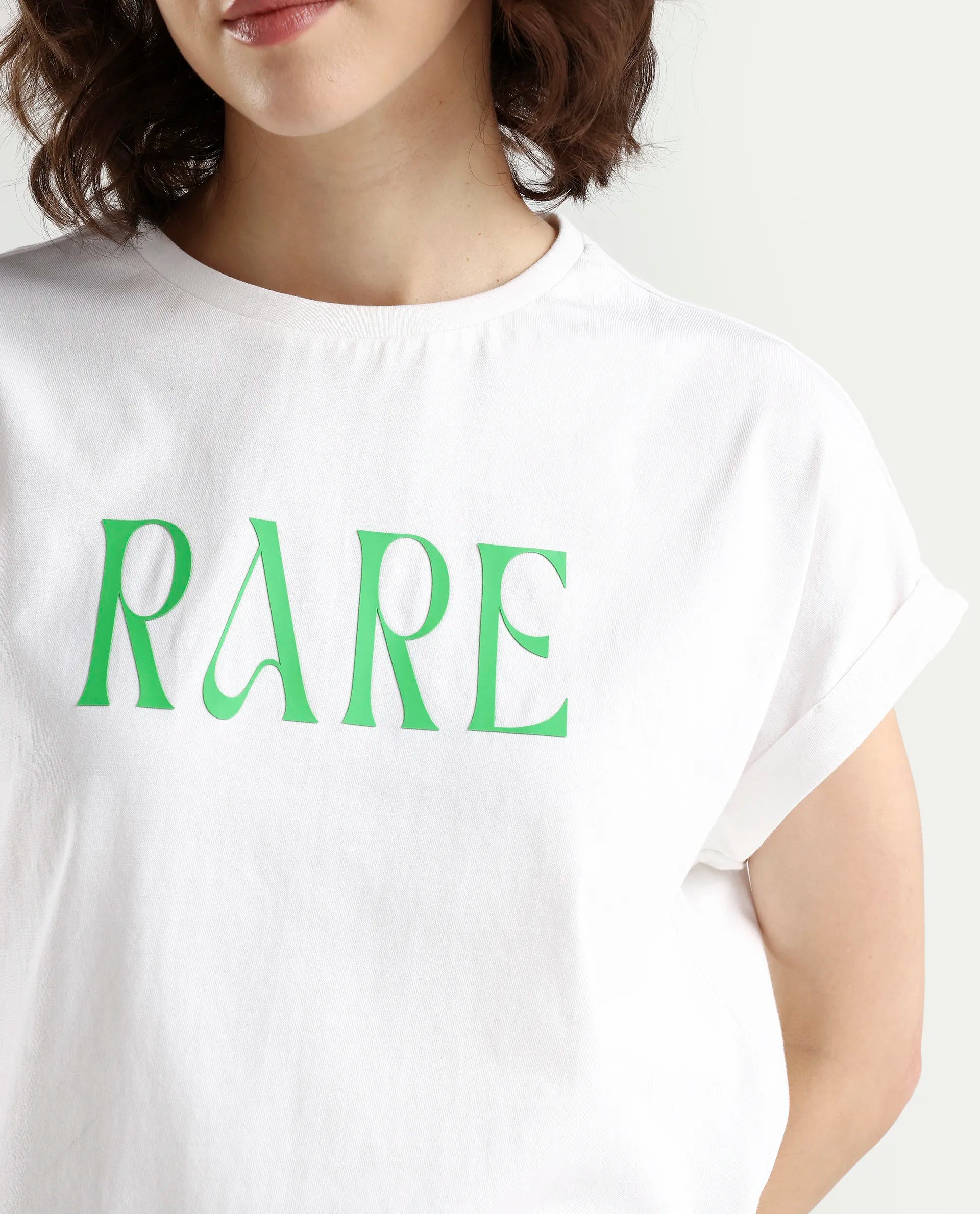 Rareism Women's Bhars White Cotton Half Sleeve Regular Fit Printed T-Shirt