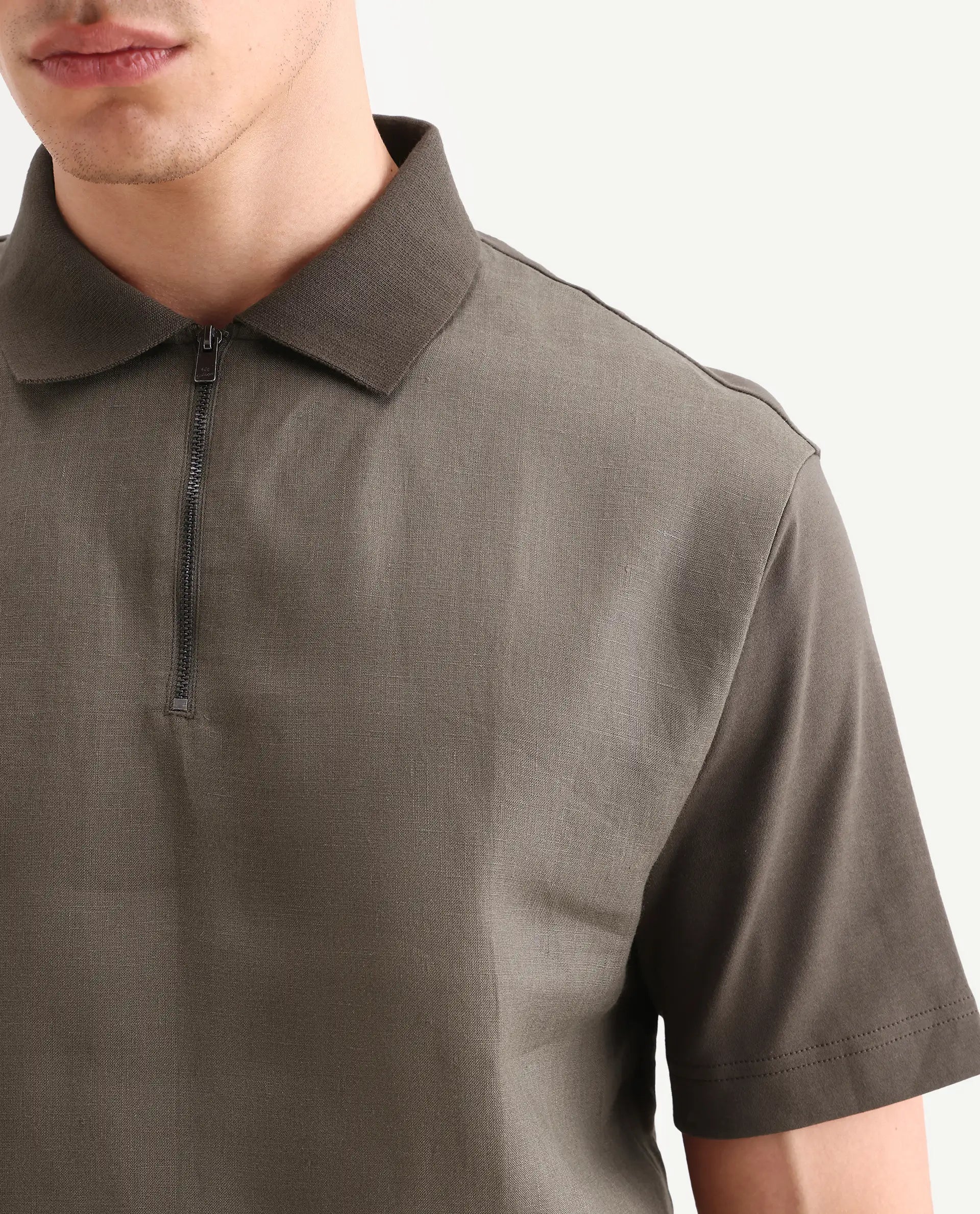 Rare Rabbit Men's Cosma-S26 Olive Linen Blend Fabric Half Sleeve Spread Collar Regular Fit Plain Polo