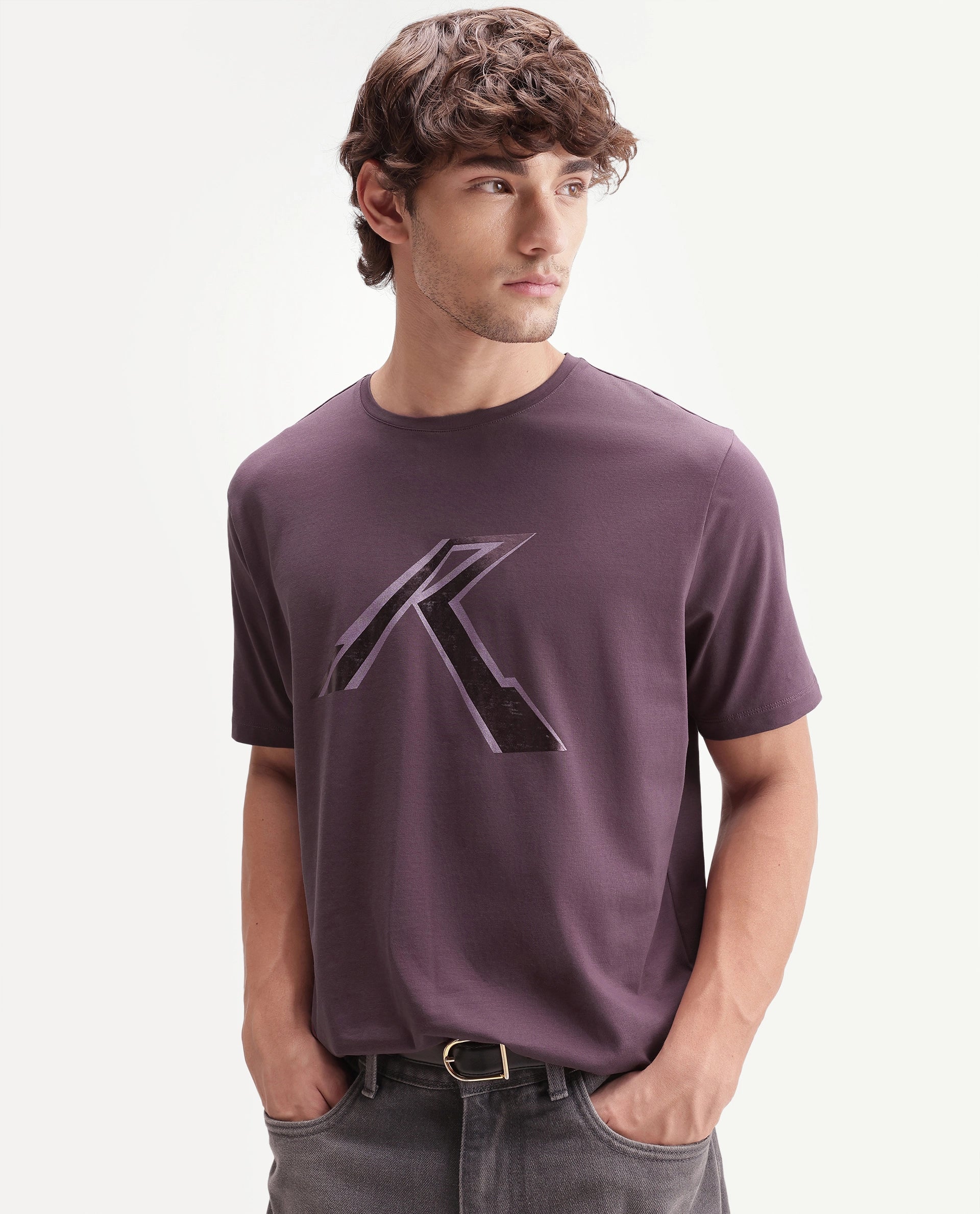 Rare Rabbit Men's Renz Dusky Pink Cotton Blend Fabric Half Sleeve Crew Neck Regular Fit Graphic Print T-Shirt