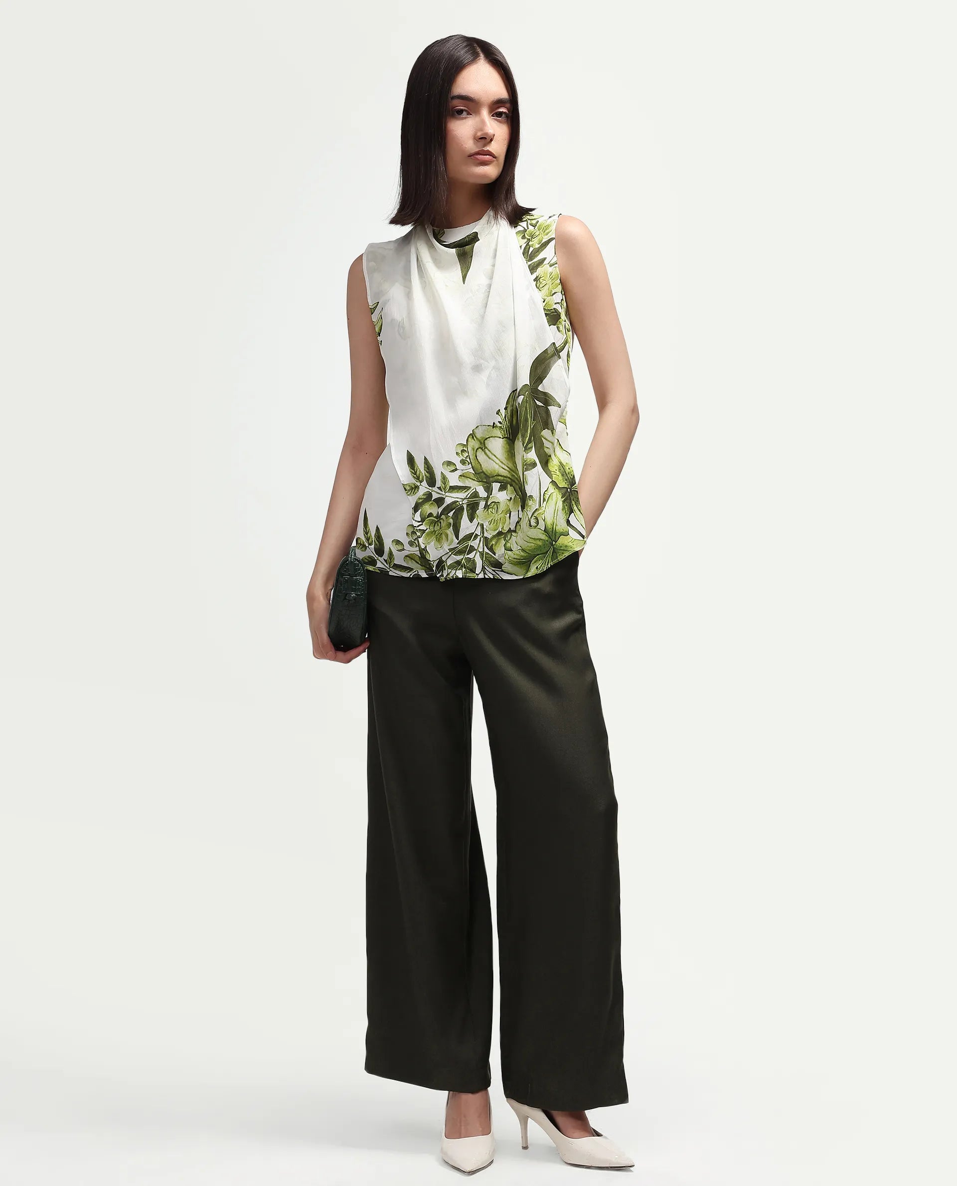 Rareism Women's Alita Off White Viscose Blend Sleeveless Regular Fit Floral Print Top