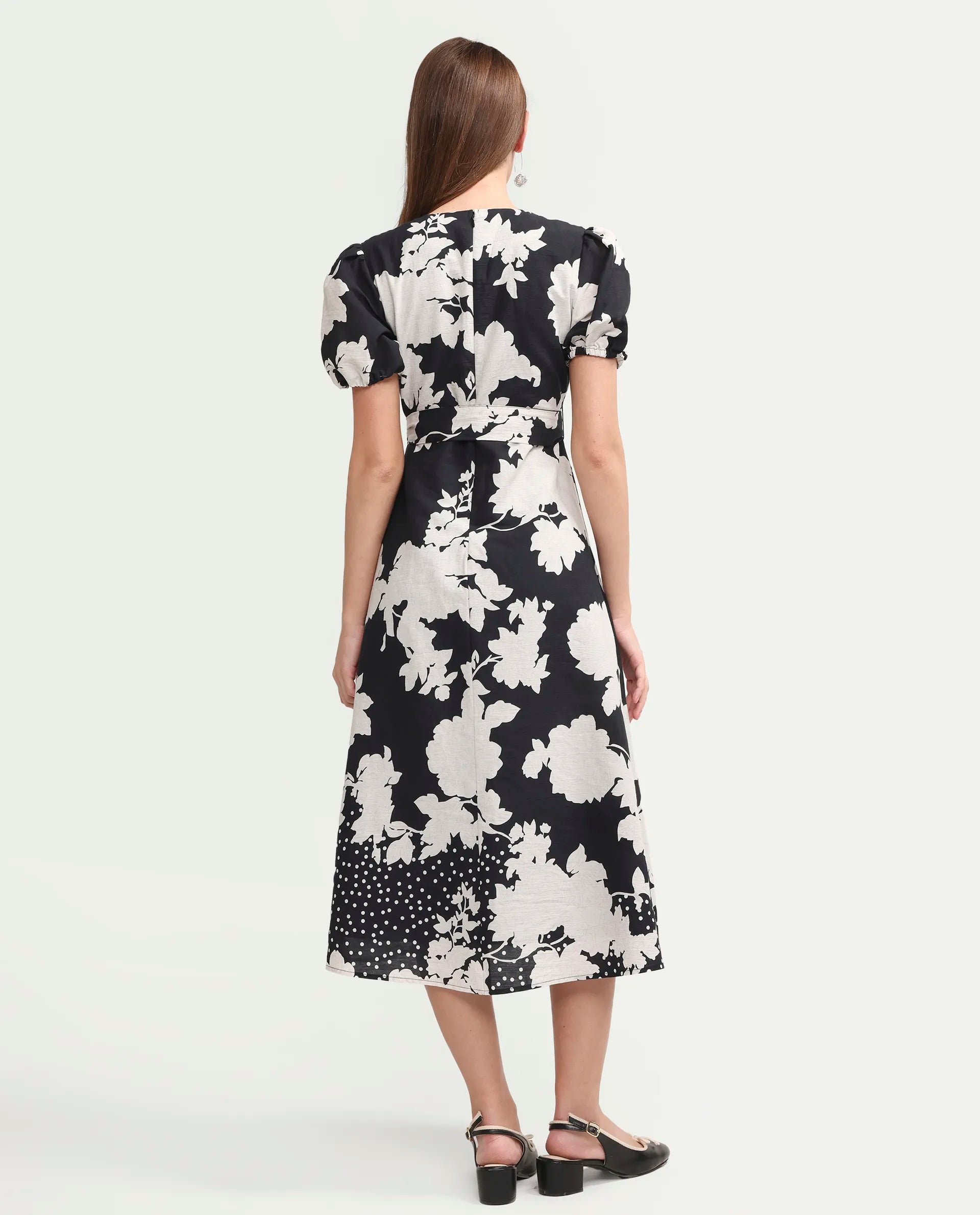 Rareism Women's Cazzy Black Cotton Half Sleeve Flared Floral Print Dress