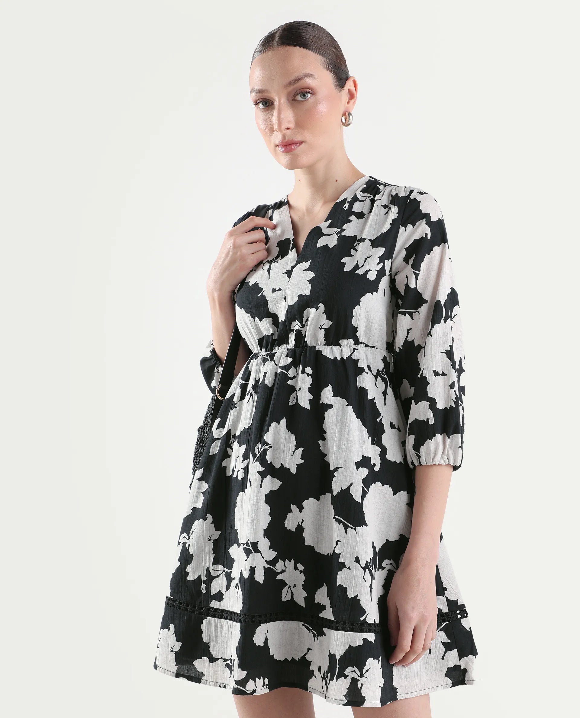 Rareism Women's Cezar Black Cotton 3/4Th Sleeve Flared Printed Dress