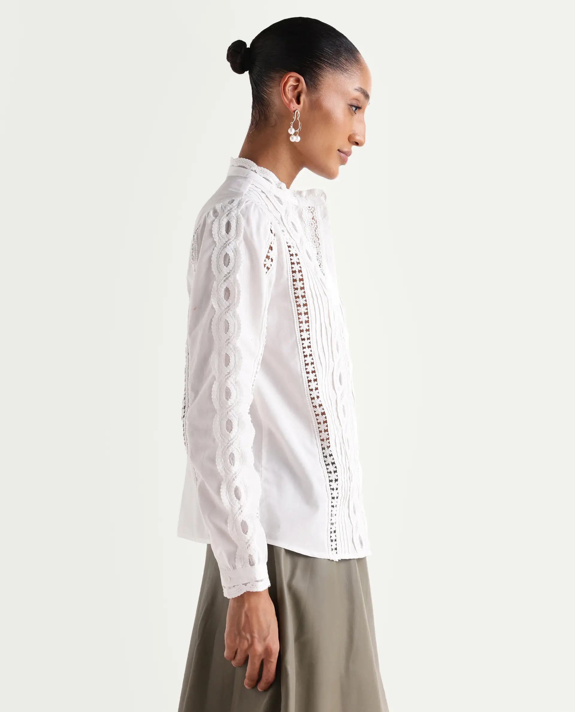 Rareism Women's Cila White Cotton Full Sleeve Relaxed Fit Plain Top