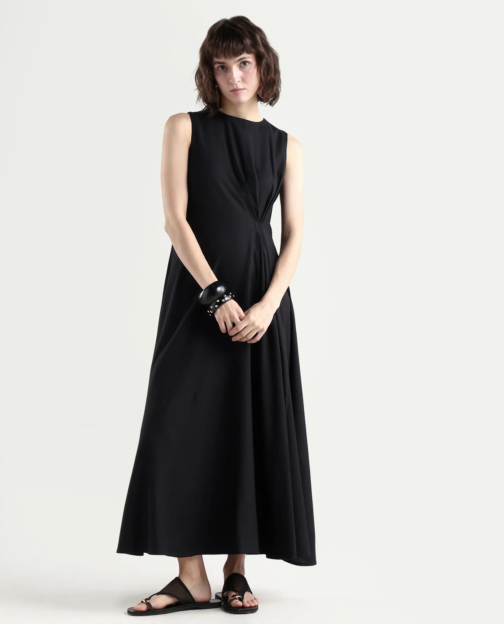 Rareism Women's Clasero Black Viscose Blend Sleeveless A-Line Plain Dress