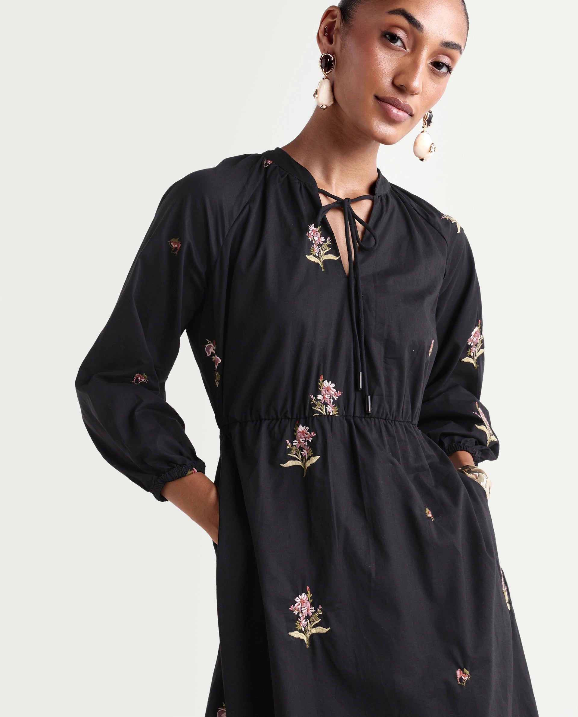 Rareism Women's Cyndin Black Viscose Blend Tie-Up Fit And Flare Plain Dress