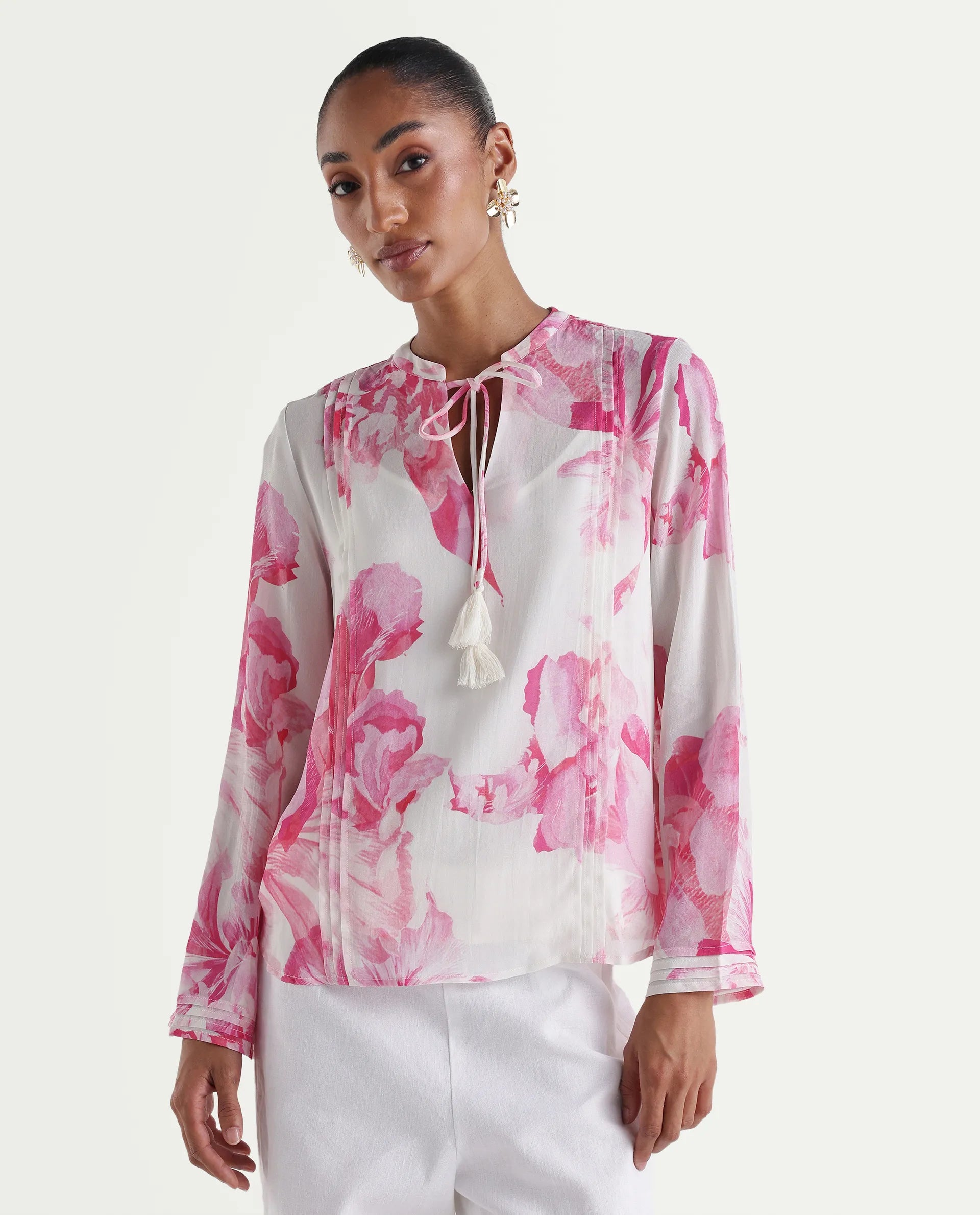 Rareism Women's Mijok Off White Viscose Full Sleeve Tie-Up Regular Floral Print Top