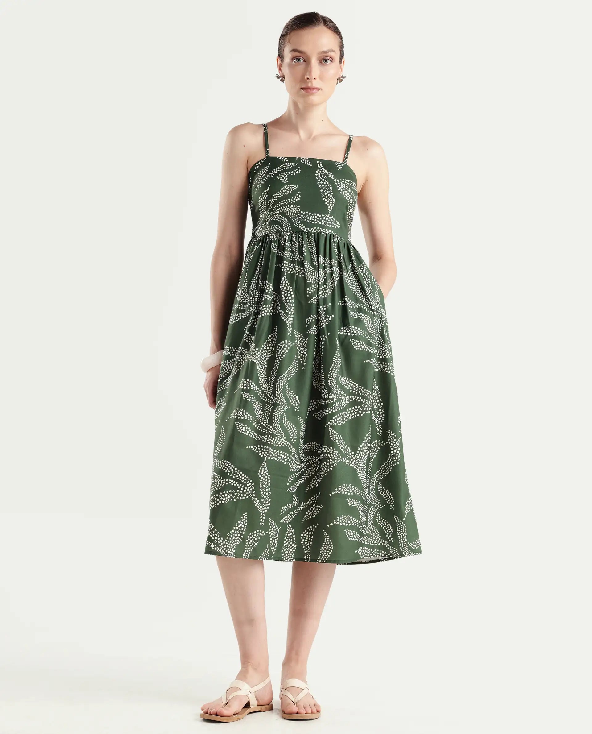 Rareism Women's Vanik Olive Polyester Sleeveless Fit And Flare Abstract Print Dress