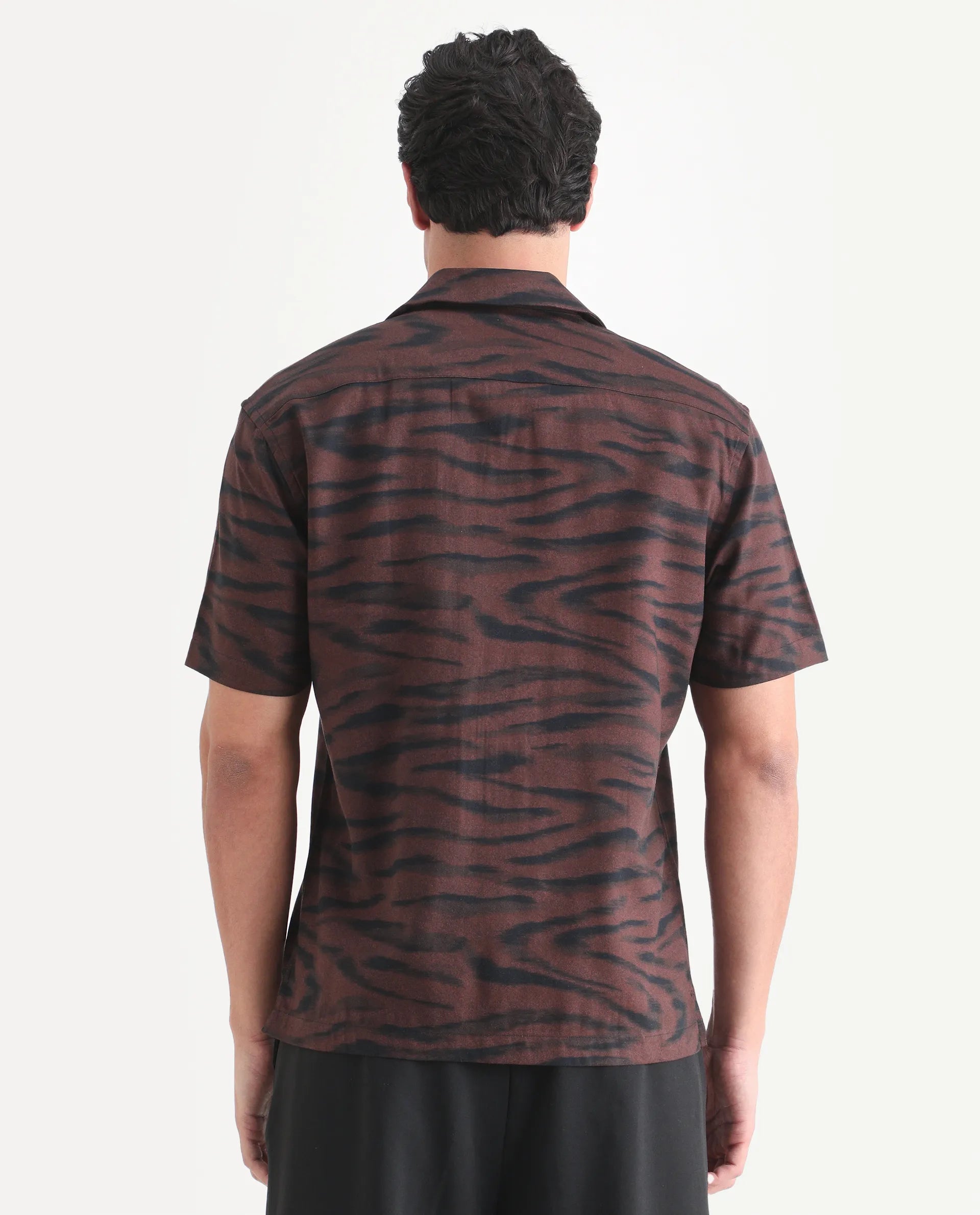 Rare Rabbit Men's Dins Dusky Maroon Cotton Blend Blend Fabric Half Sleeve Cuban Collar Regular Fit Abstract Print Shirt