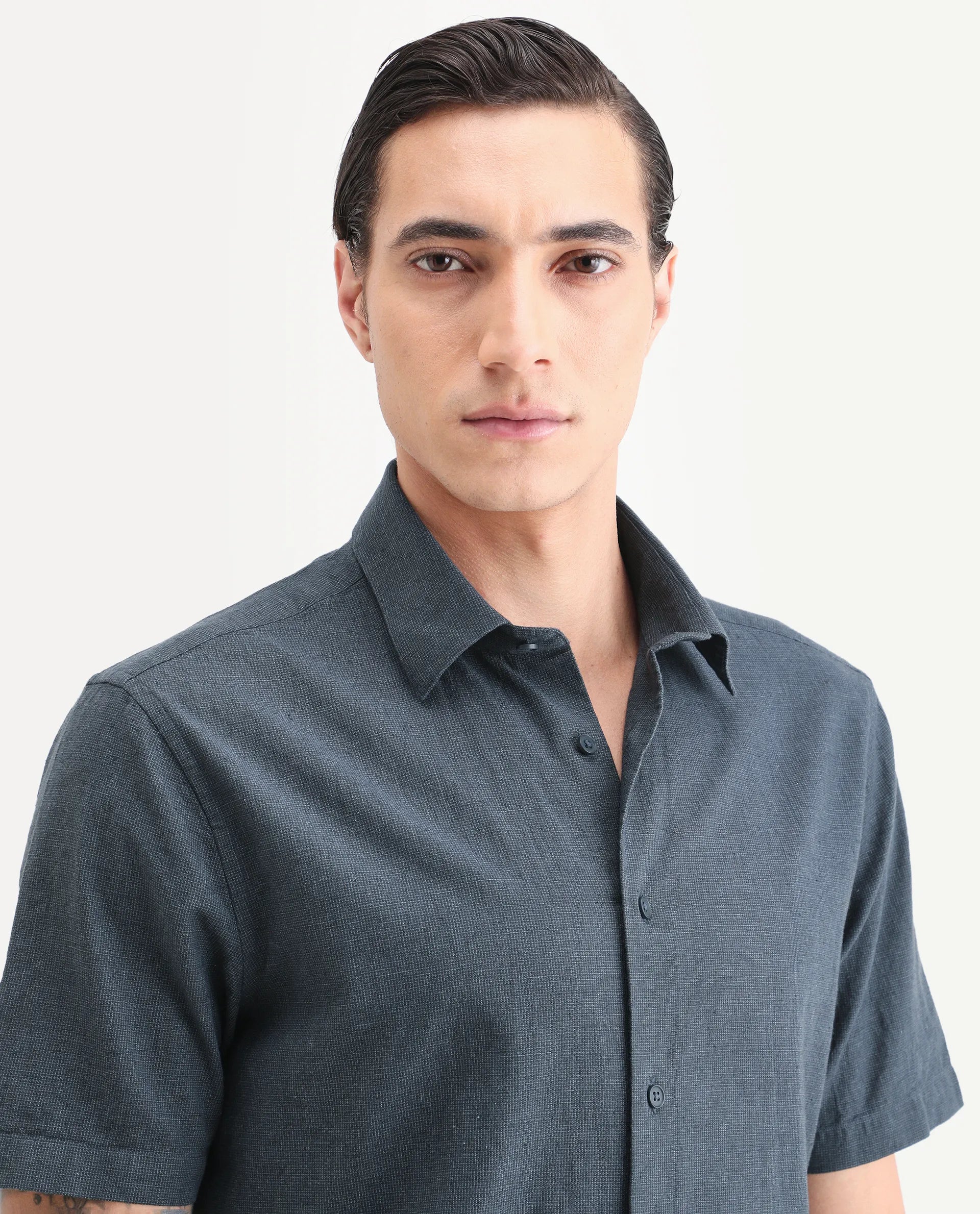 Rare Rabbit Men's Rode Dark Blue Linen Blend Fabric Half Sleeve Spread Collar Regular Fit Plain Shirt