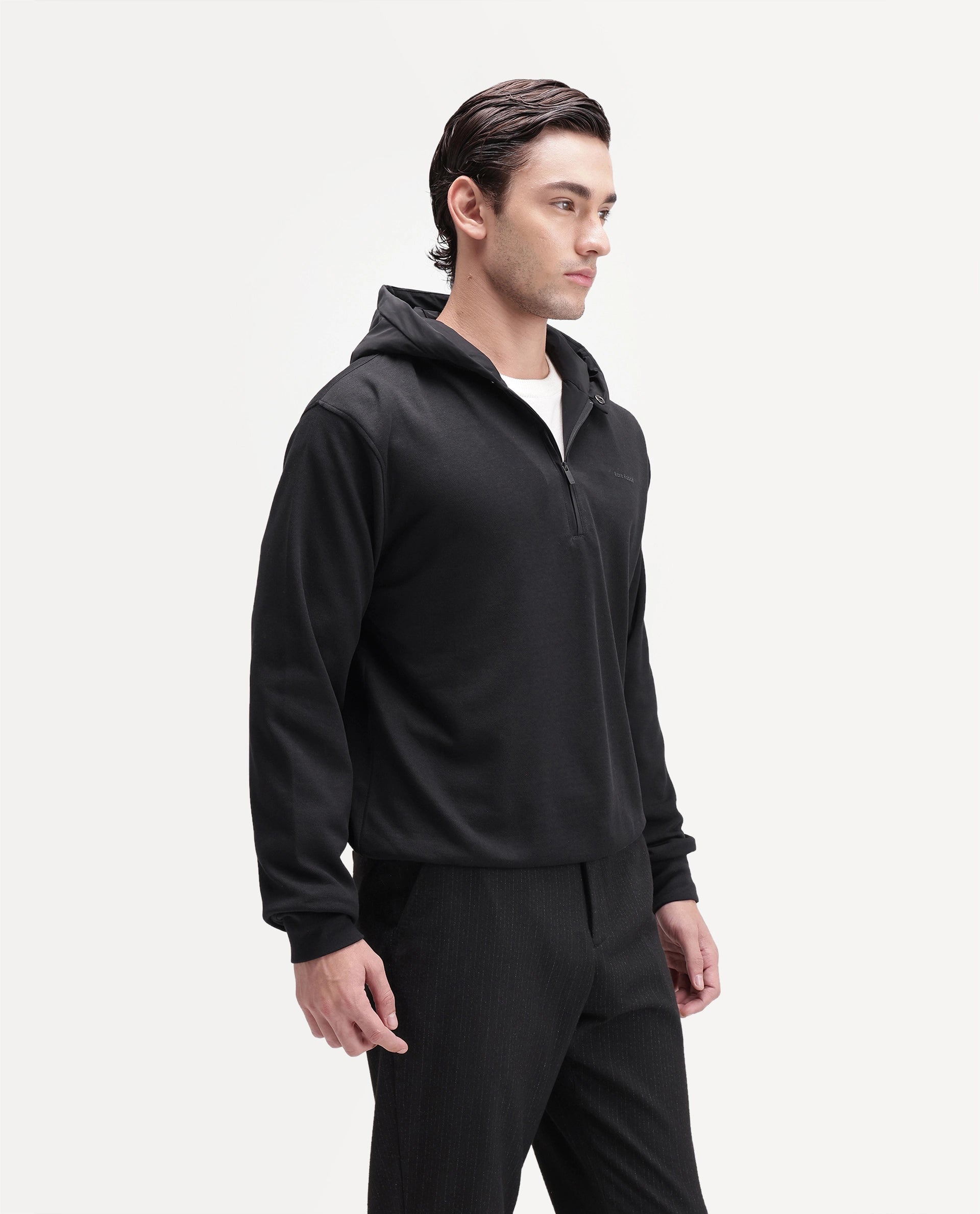 Rare Rabbit Men's Ephin-T-S26 Black Cotton Blend Fabric Full Sleeve Hooded Regular Fit Plain Sweatshirt