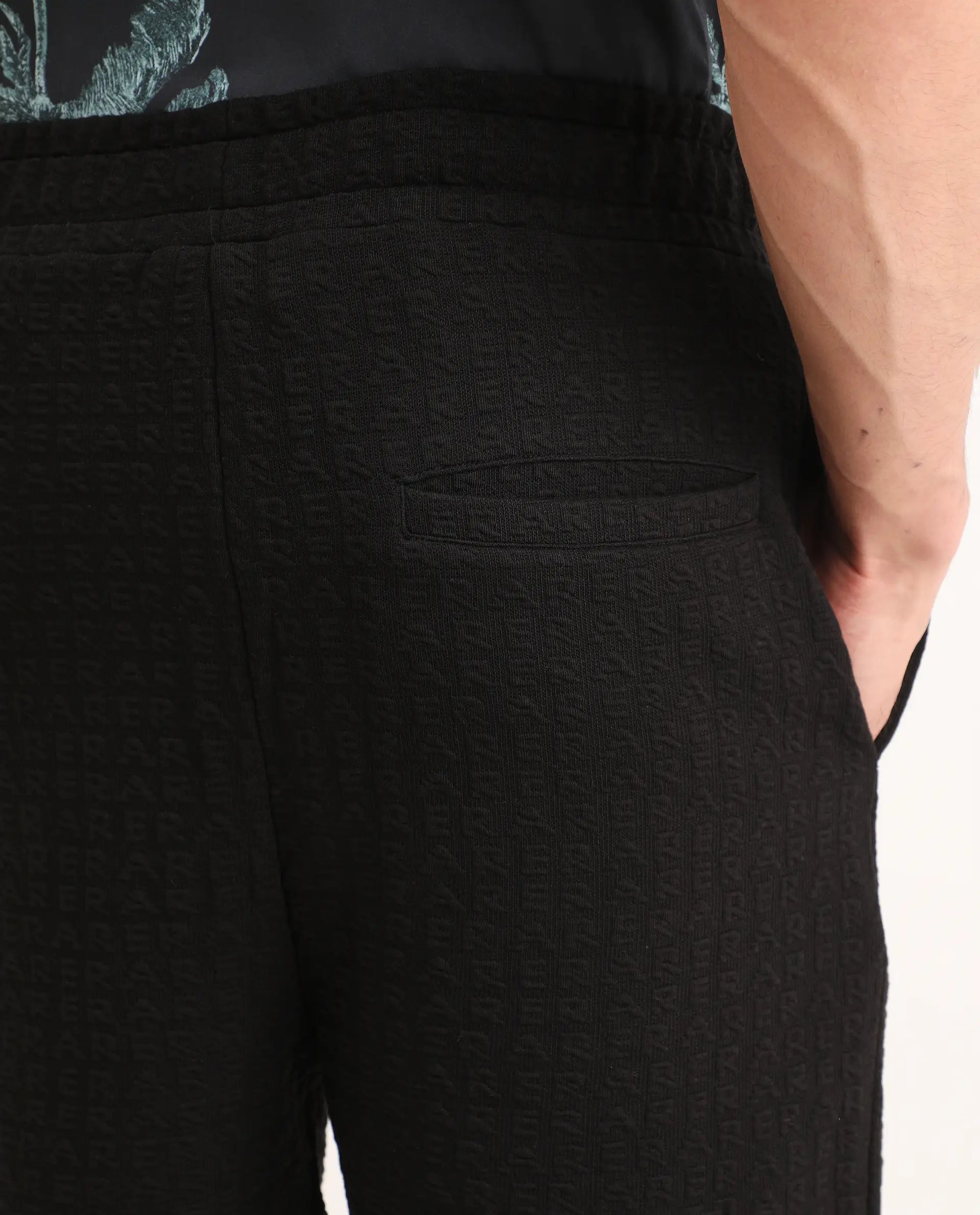 Rare Rabbit Men's Jas-2-Sh Black Cotton Blend Fabric Oversize Fit Jacquard Shorts
