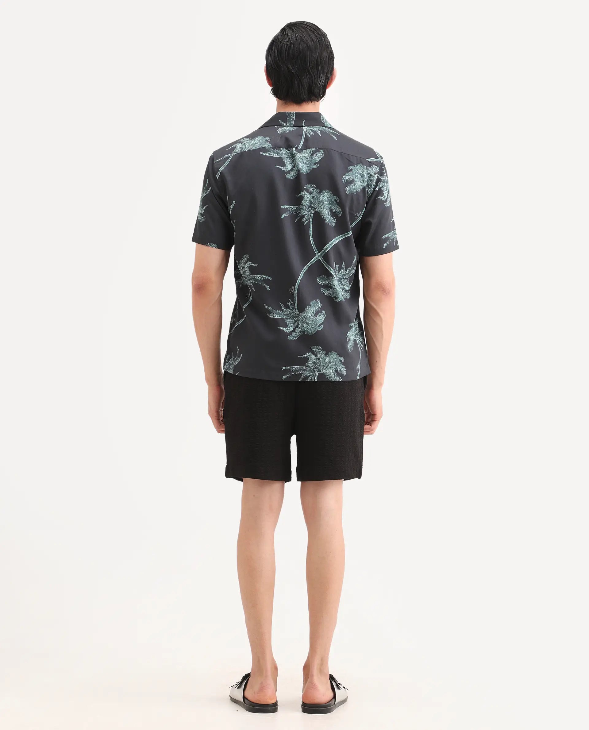 Rare Rabbit Men's Jas-2-Sh Black Cotton Blend Fabric Oversize Fit Jacquard Shorts