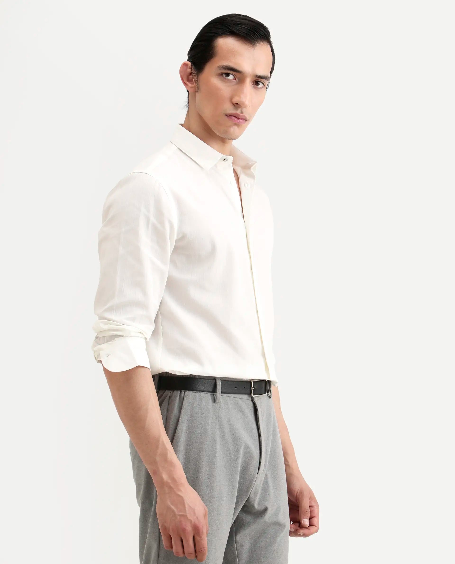 Rare Rabbit Men's Bellany White Cotton Fabric Full Sleeve Spread Collar Regular Fit Plain Shirt
