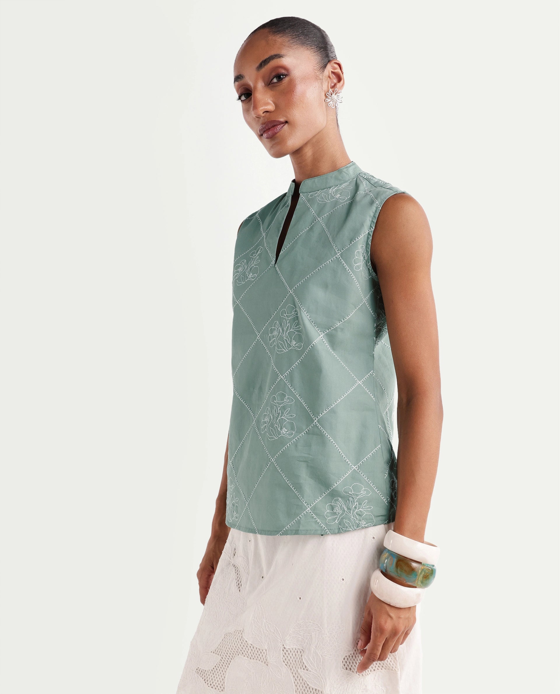 Rareism Women's Hax Dusky Green Cotton Sleeveless Band Collar Pull-On Regular Plain Top