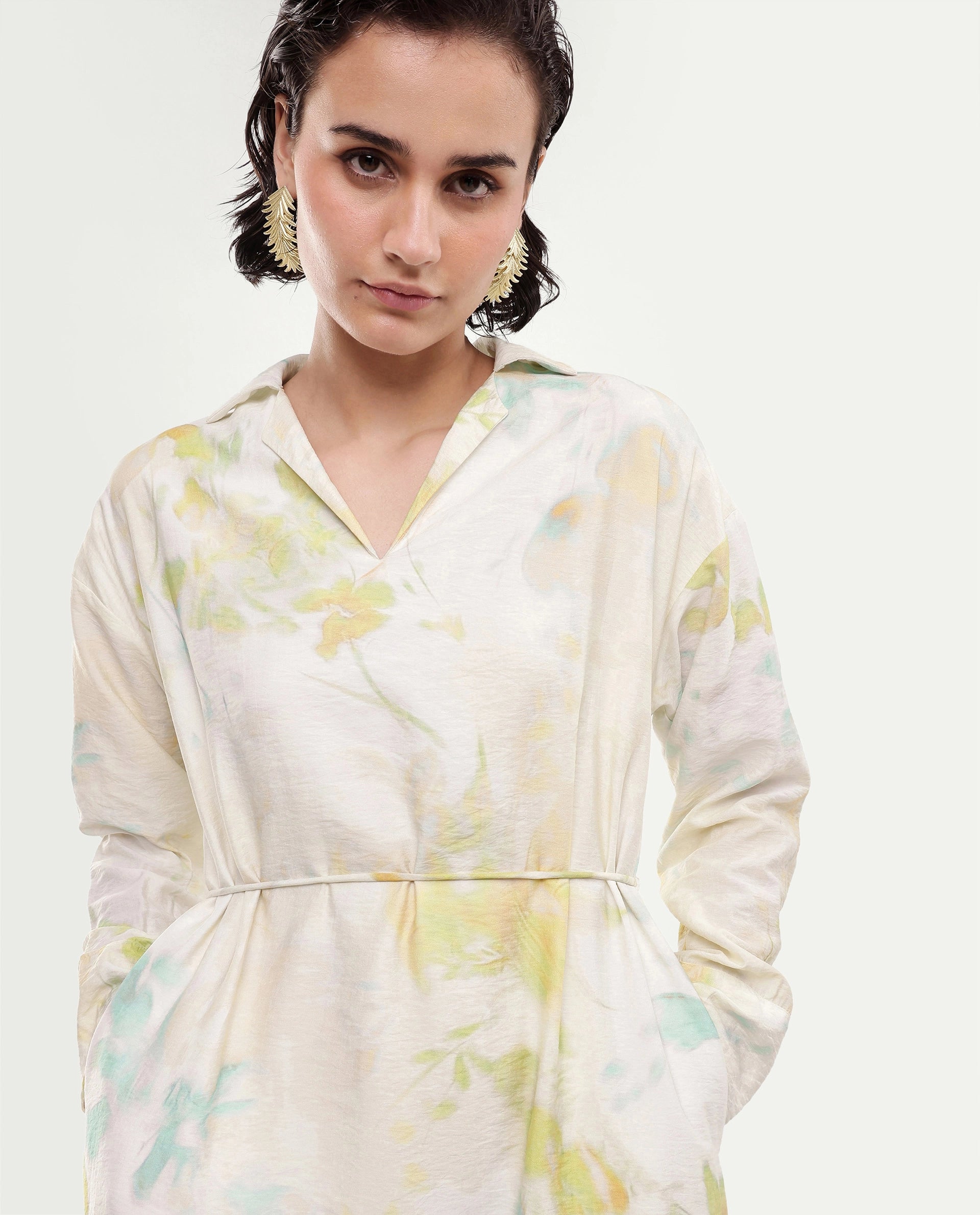 Rareism Women's Hrix Light Green Viscose Blend Lapel Neck A-Line All Over Print Dress