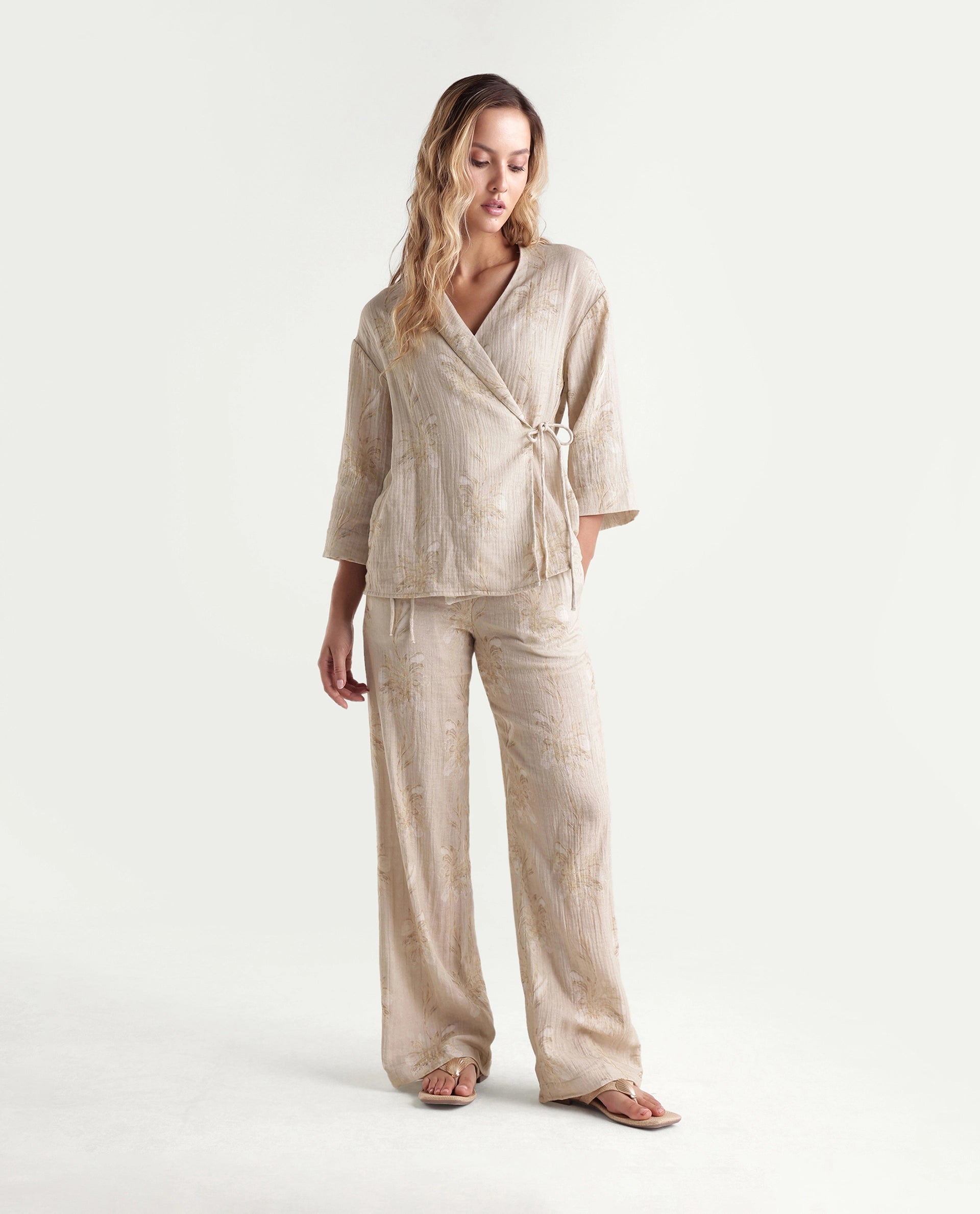 Rareism Women's Kloe-B Beige Floral Print Cotton Regular Regular Length Trouser