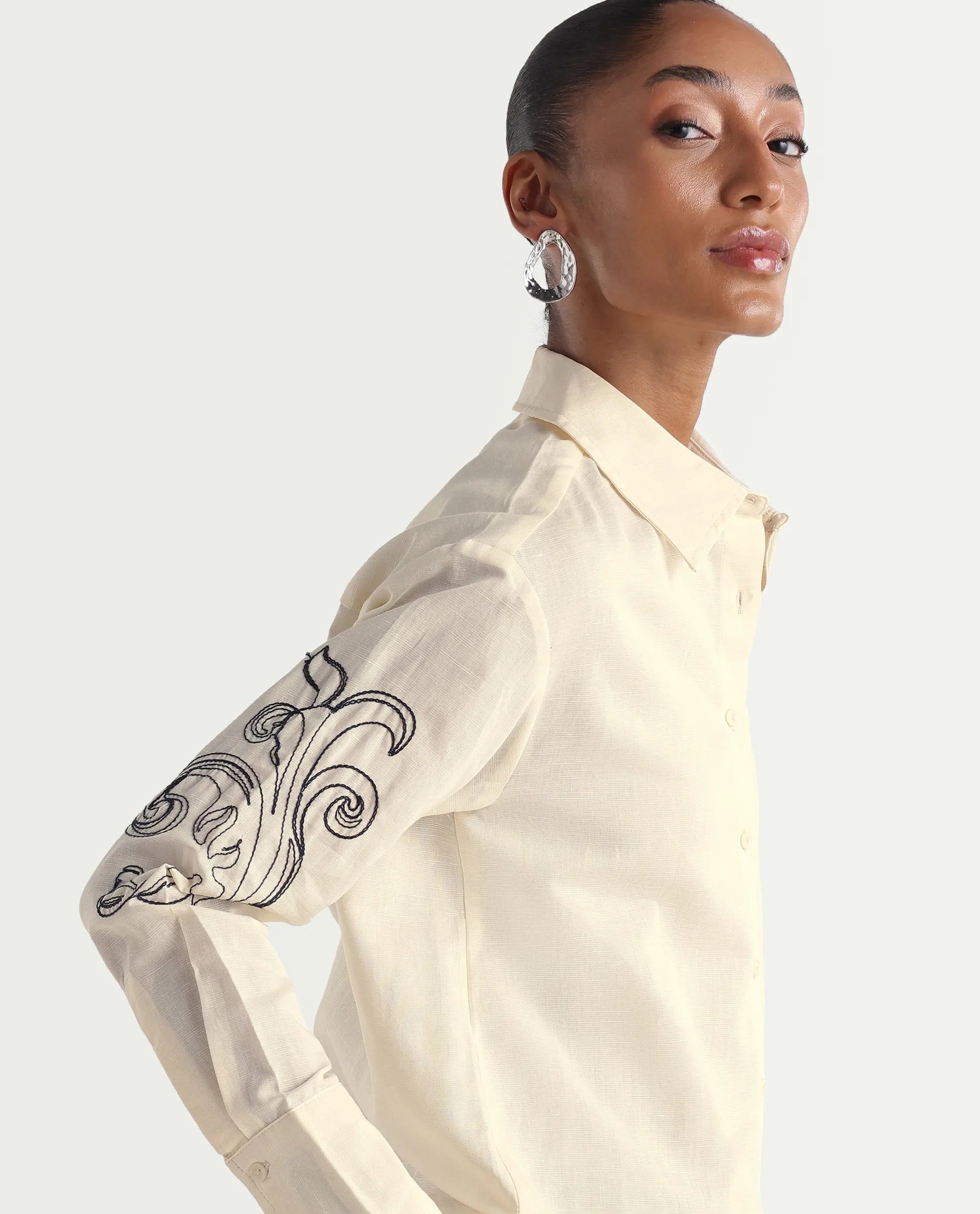 Rareism Women's Kruz Light Beige Linen Spread Collar Relaxed Embroidered Shirt