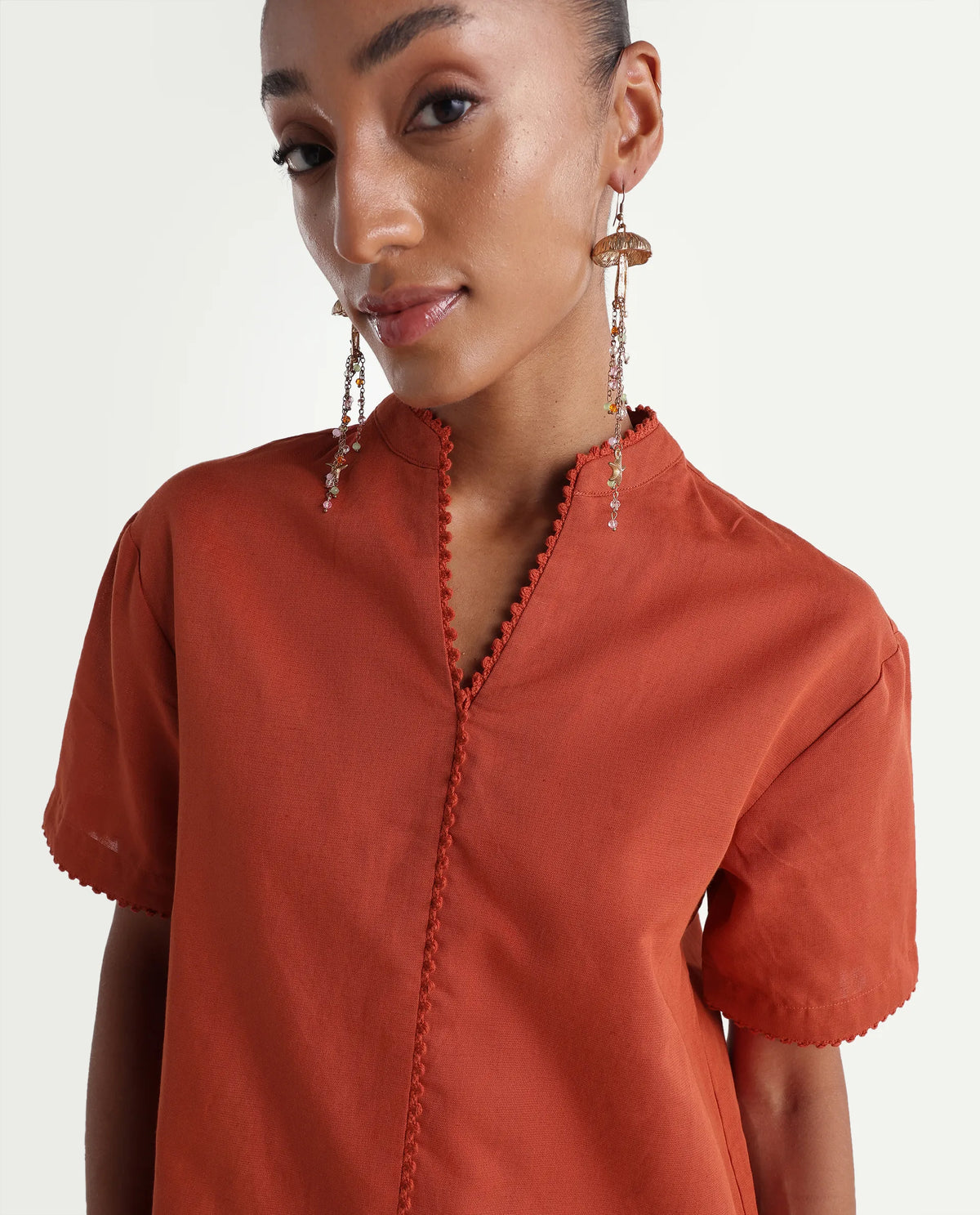 Rareism Women's Mony Rust Linen Half Sleeve Mandarin Collar Regular Top