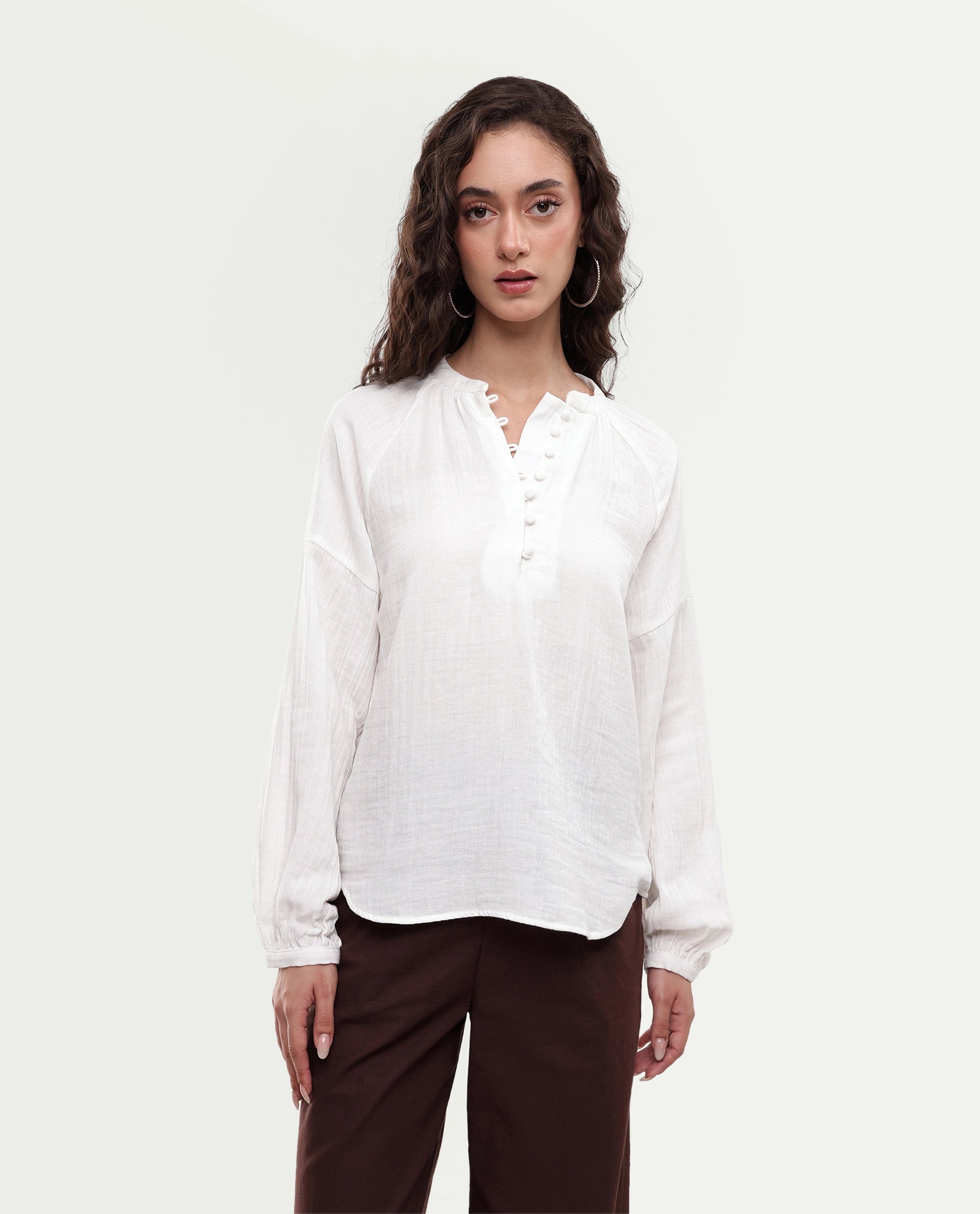Rareism Women's Rudin White Cotton Band Collar Relaxed Plain Top