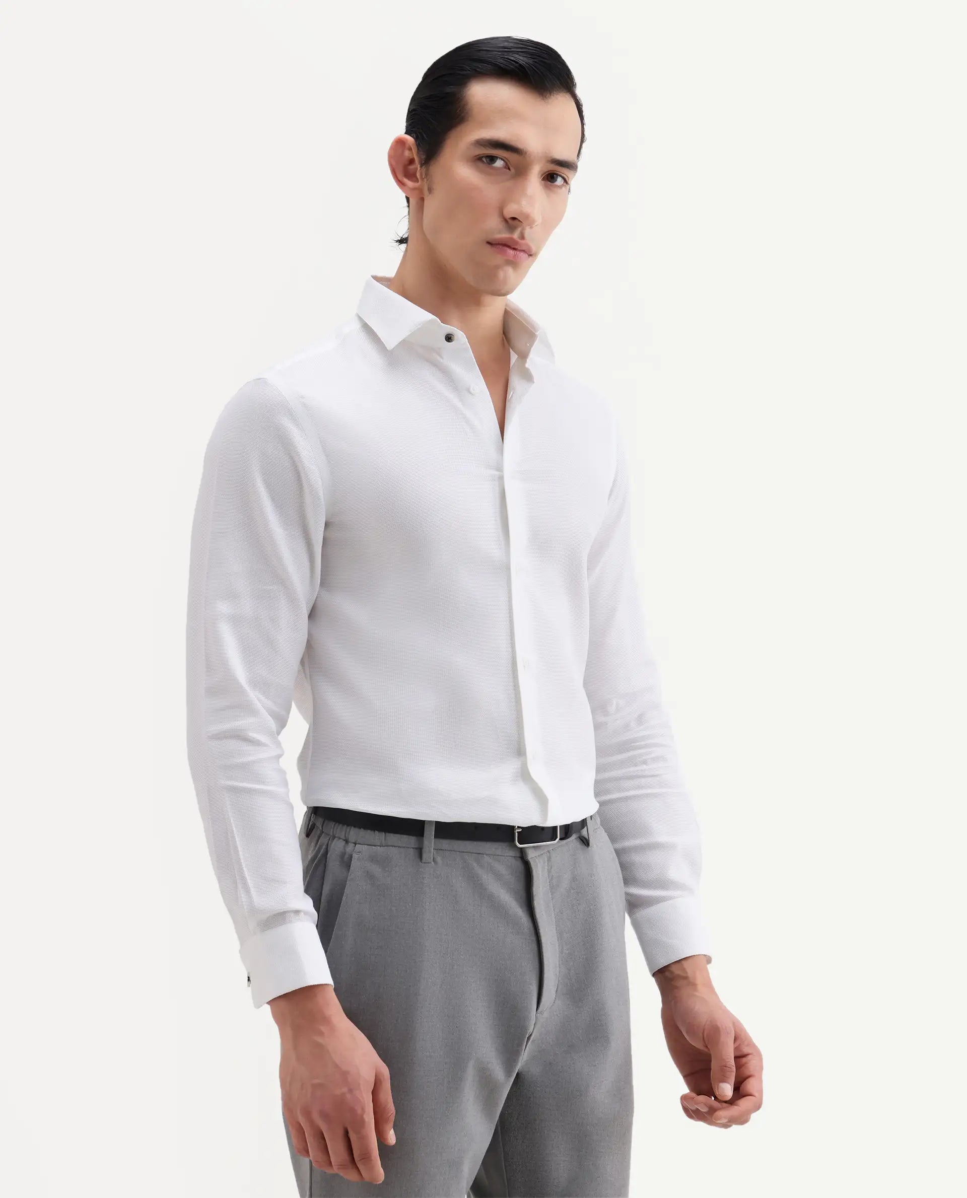 Rare Rabbit Men's Ovia White Cotton Fabric Full Sleeve Spread Collar Regular Plain Shirt