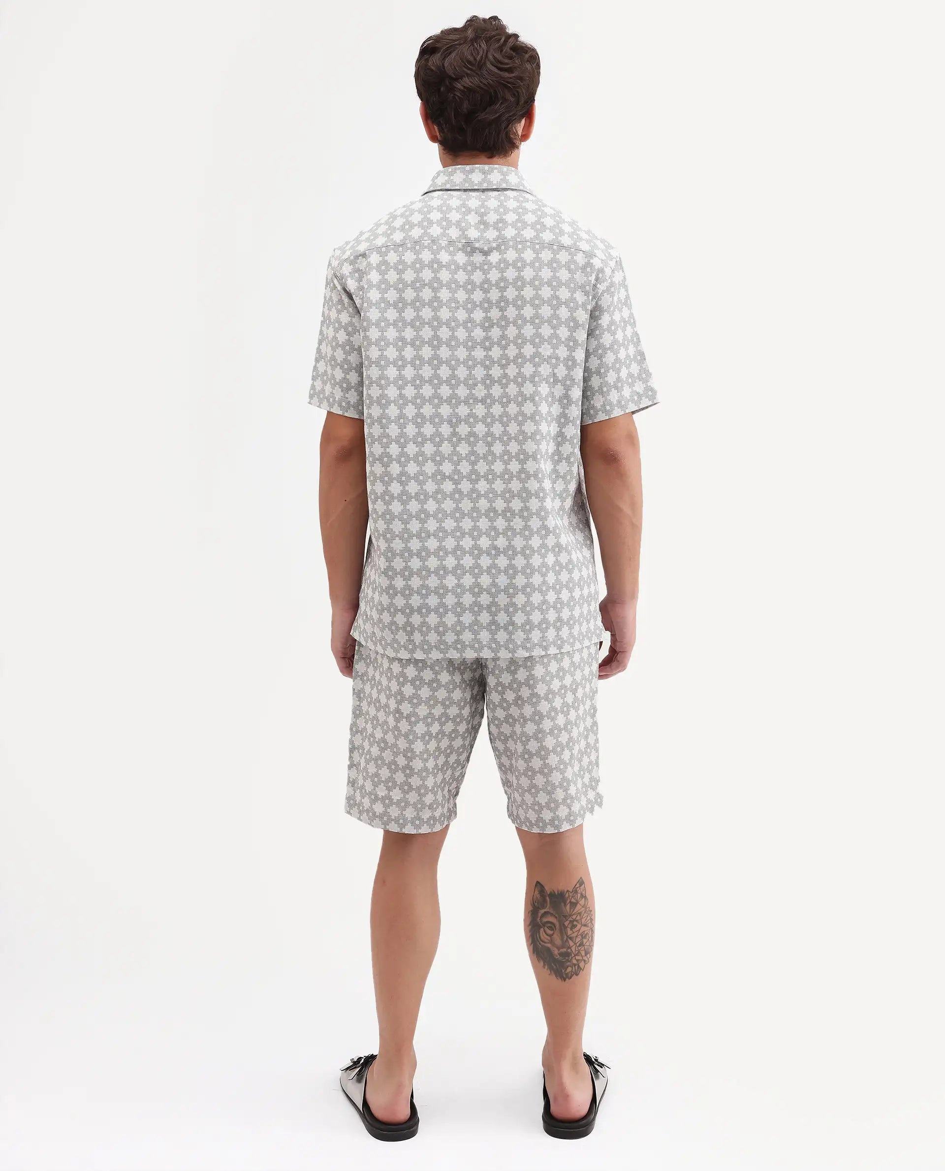 Rare Rabbit Men's Rance-T Off White Cotton Fabric Regular Fit Plain Geometric Print Shorts