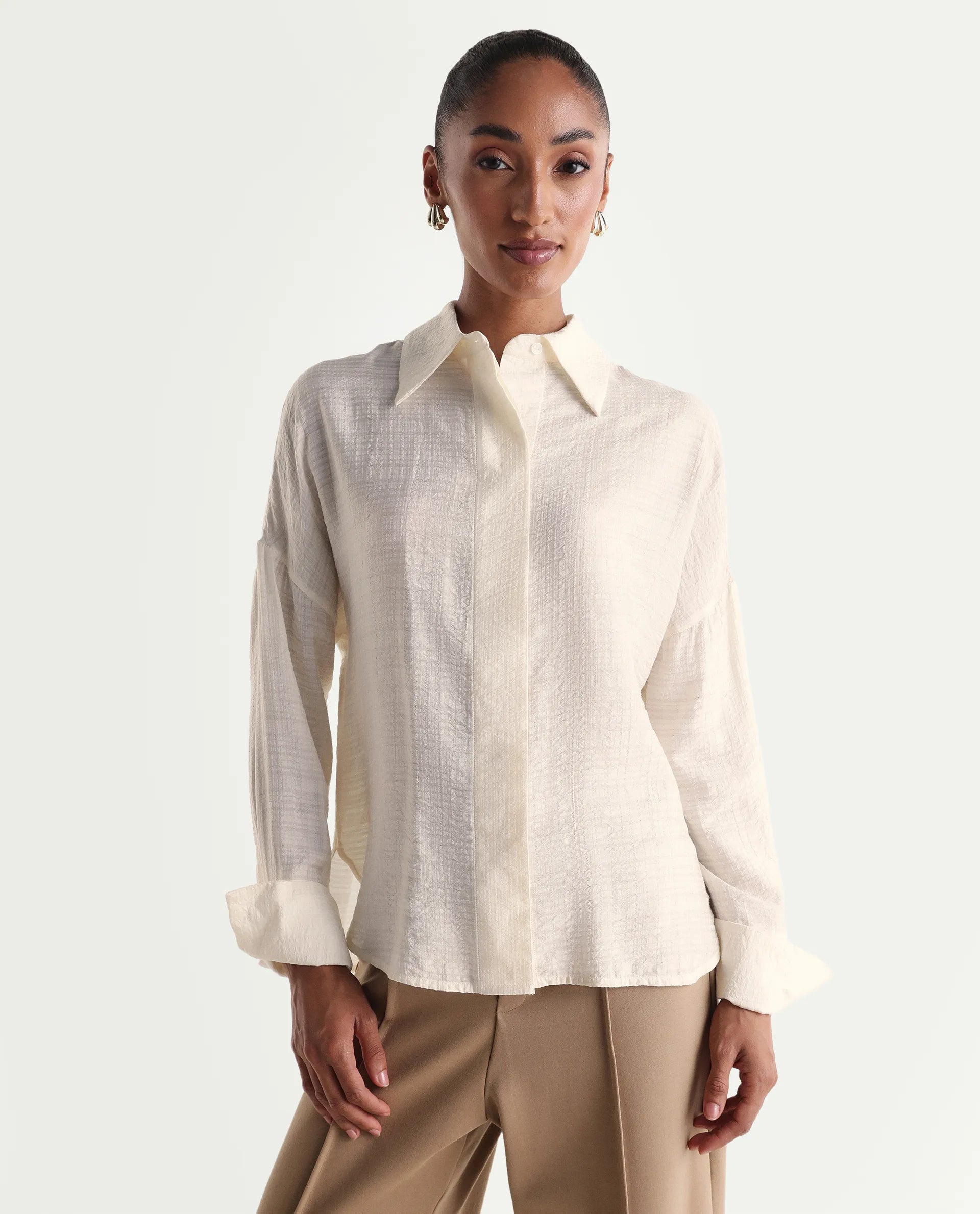 Rareism Women's Diri Off White Viscose Blend Full Sleeve Spread Collar Button Oversized Plain Shirt