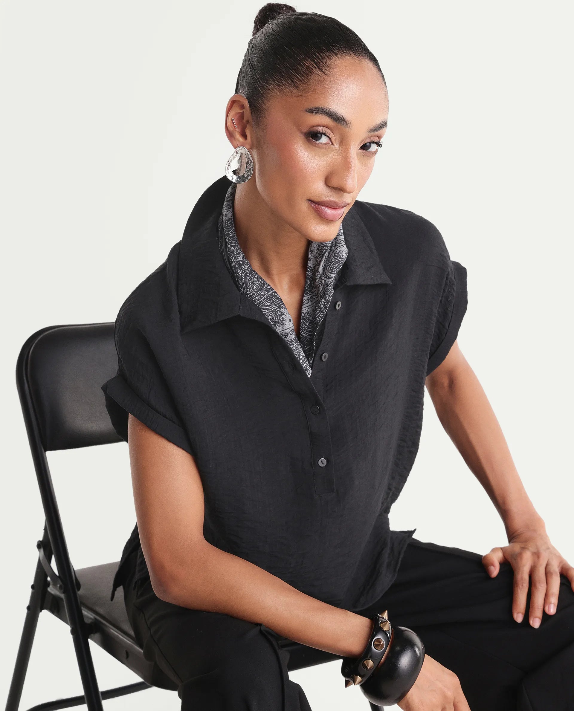 Rareism Women's Halm Black Viscose Blend Spread Collar Relaxed Plain Top