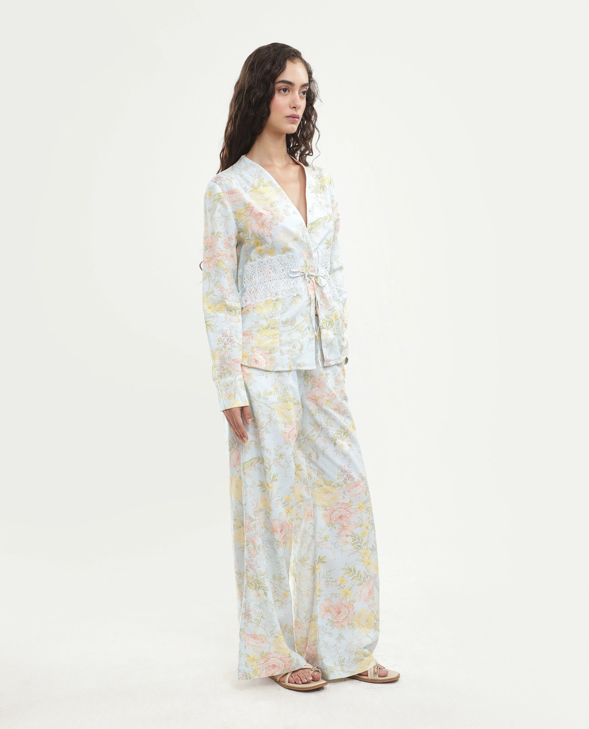 Rareism Women's Rufle-B Pastel Blue Viscose Blend Fabric Straight Floral Print Trouser