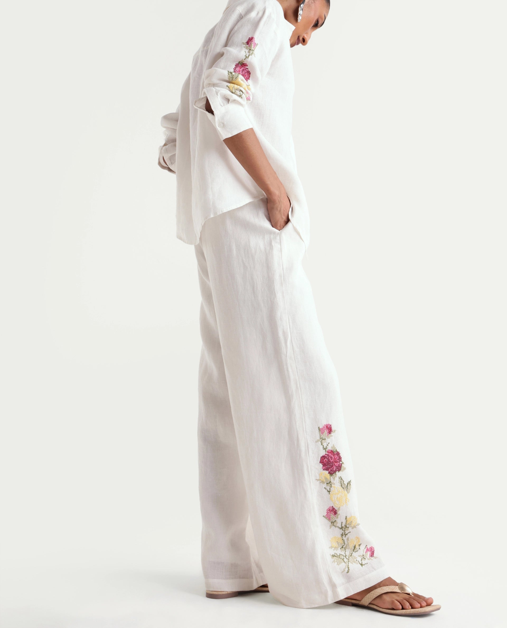 Rareism Women's Taish-B Light Off-White 100% Linen Wide Plain Trouser