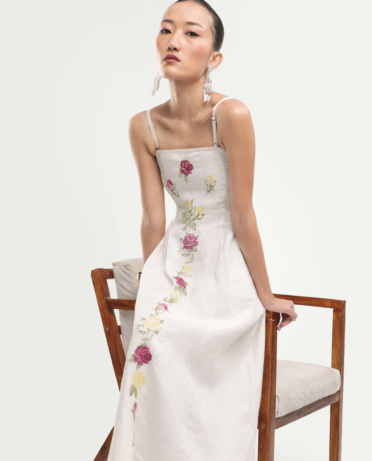 Rareism Women's Treler Light Off-White Linen Tube Neck Fit And Flare Plain Dress