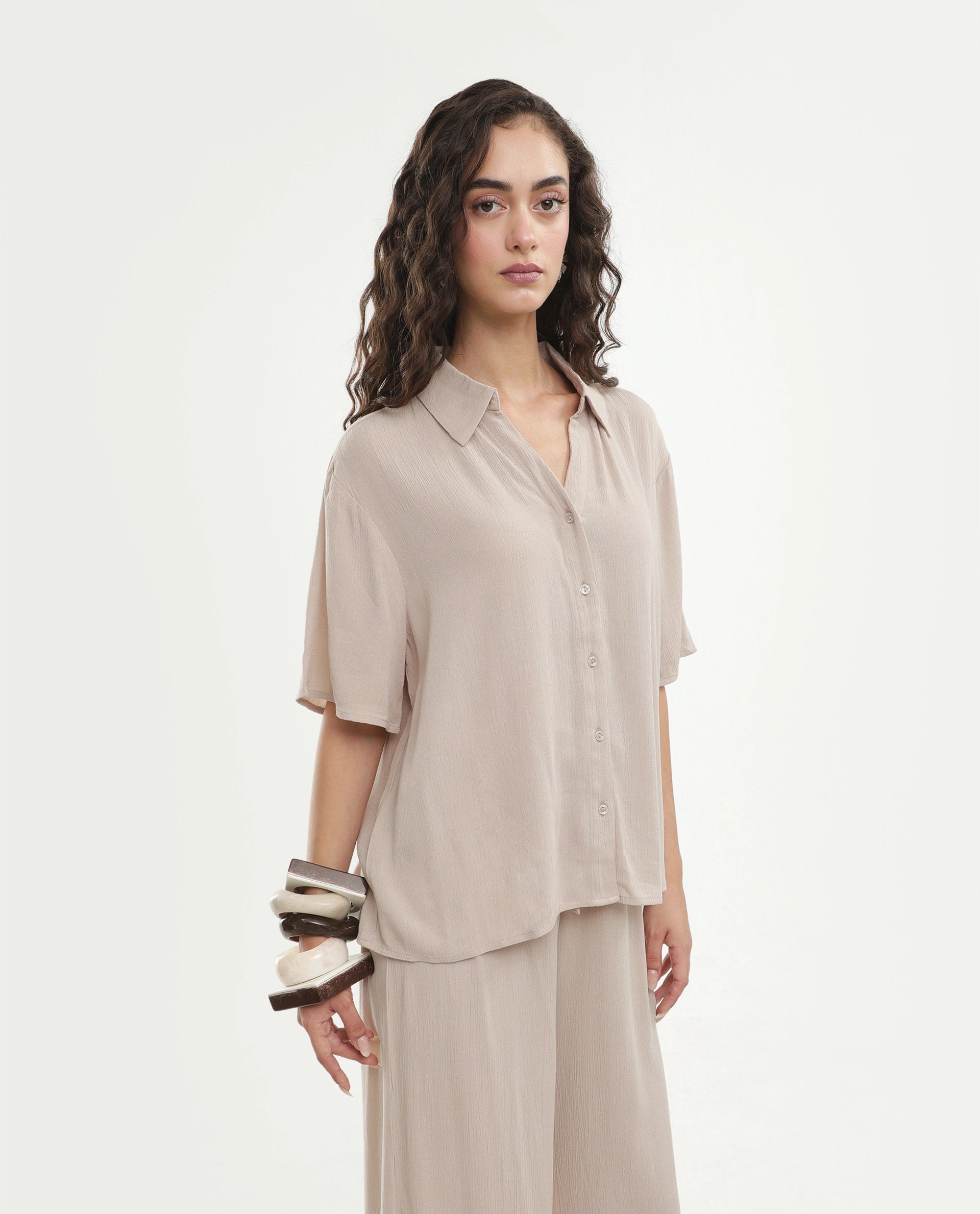 Rareism Women's Vaxon-T Beige Viscose Fabric Johnny Collar Relaxed Plain Top