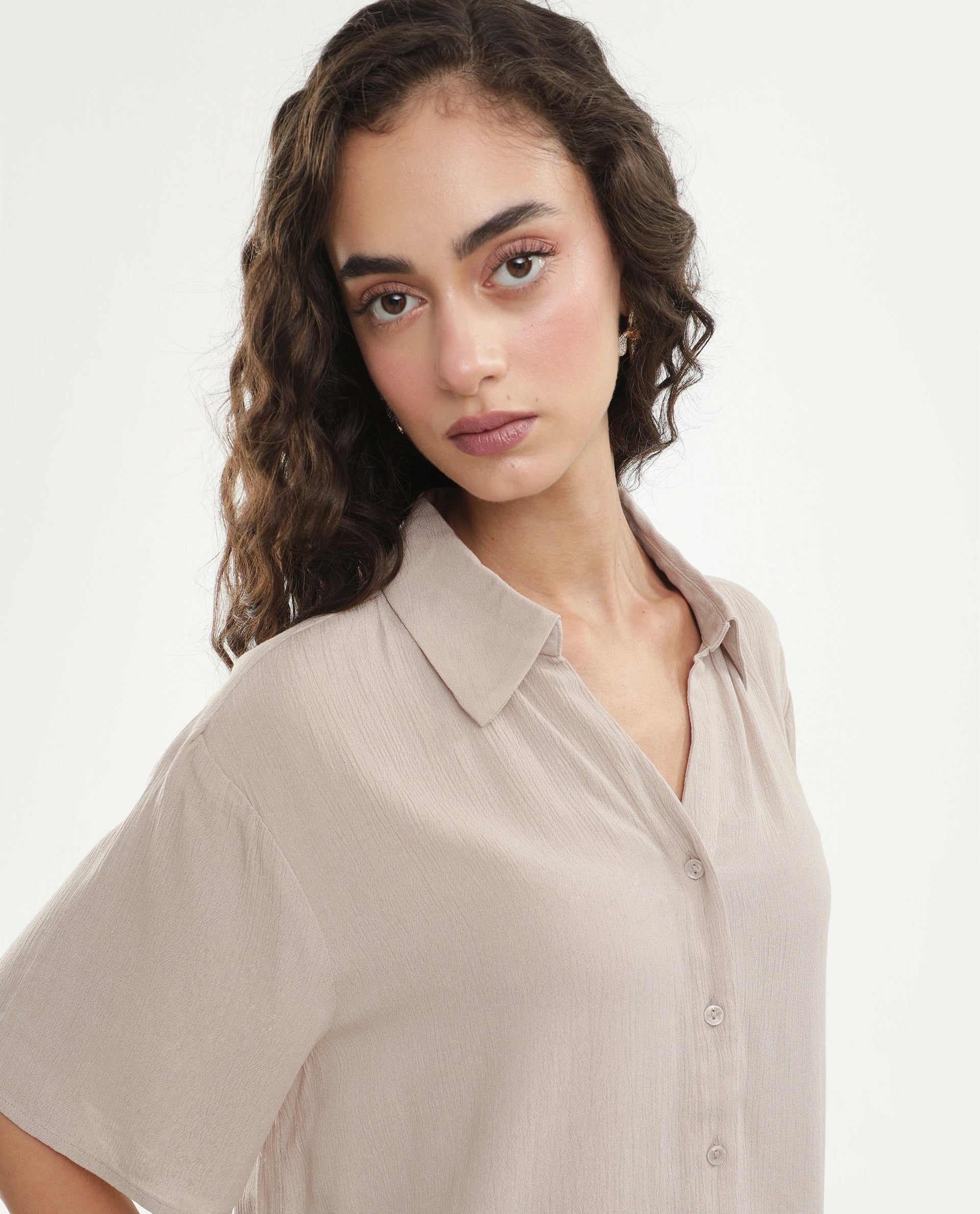 Rareism Women's Vaxon-T Beige Viscose Fabric Johnny Collar Relaxed Plain Top