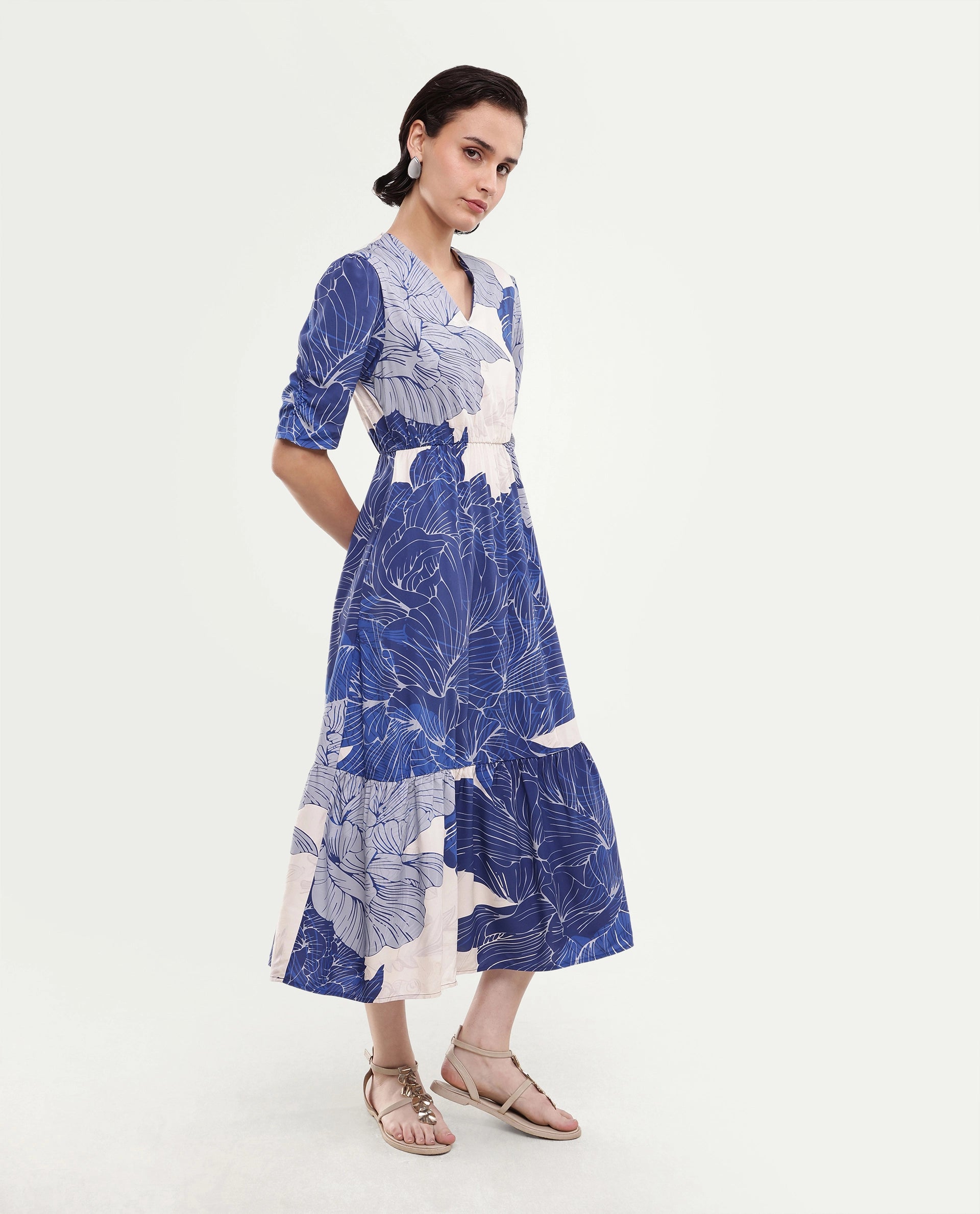 Rareism Women's Vuxon Blue Viscose V-Neck Fit And Flare Floral Print Dress