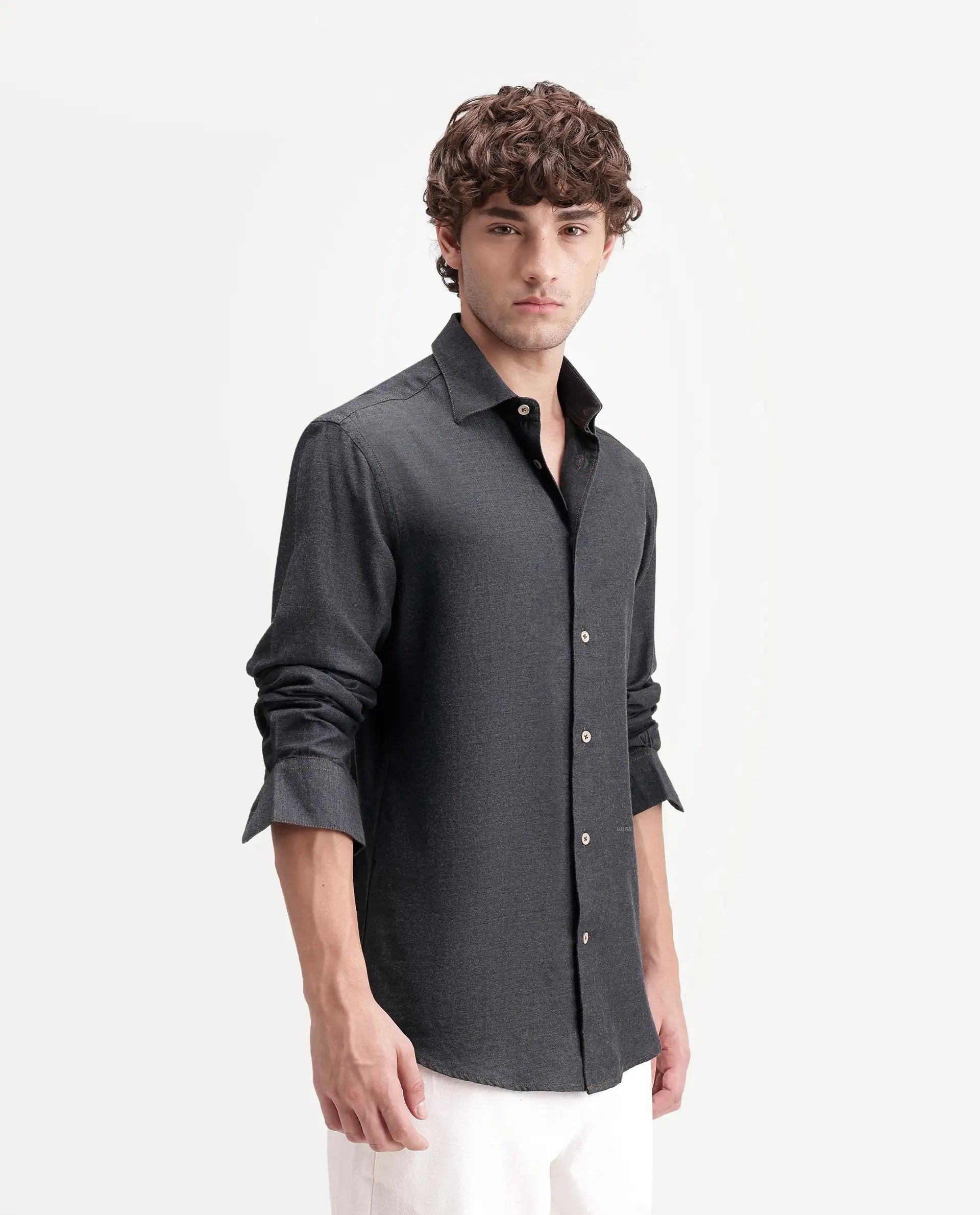 Rare Rabbit Men's Widow Black Cotton Blend Fabric Full Sleeve Collared Regular Fit Plain Shirt