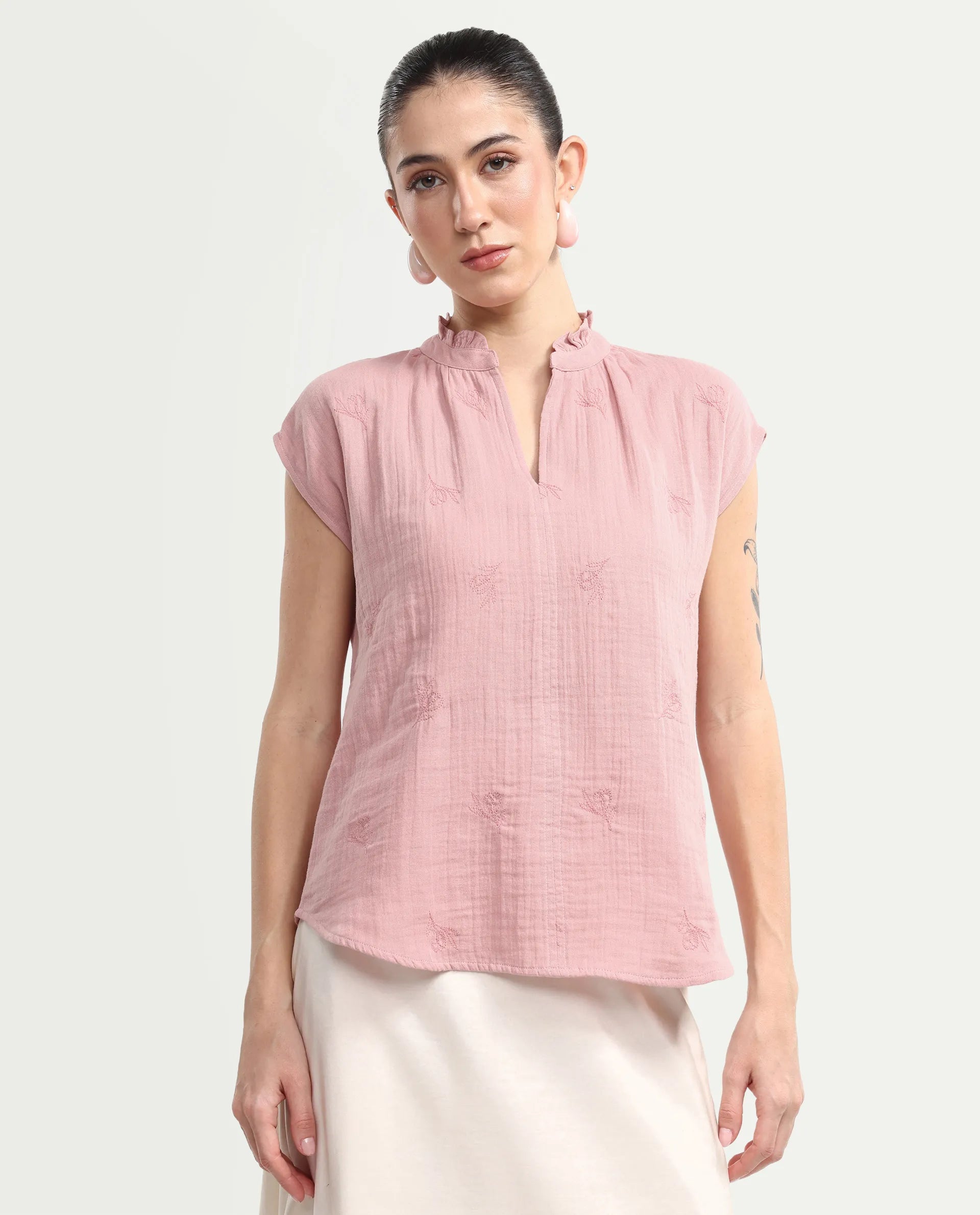 Rareism Women's Rudub Dusky Pink Cotton Ruffled Neck Regular Plain Top