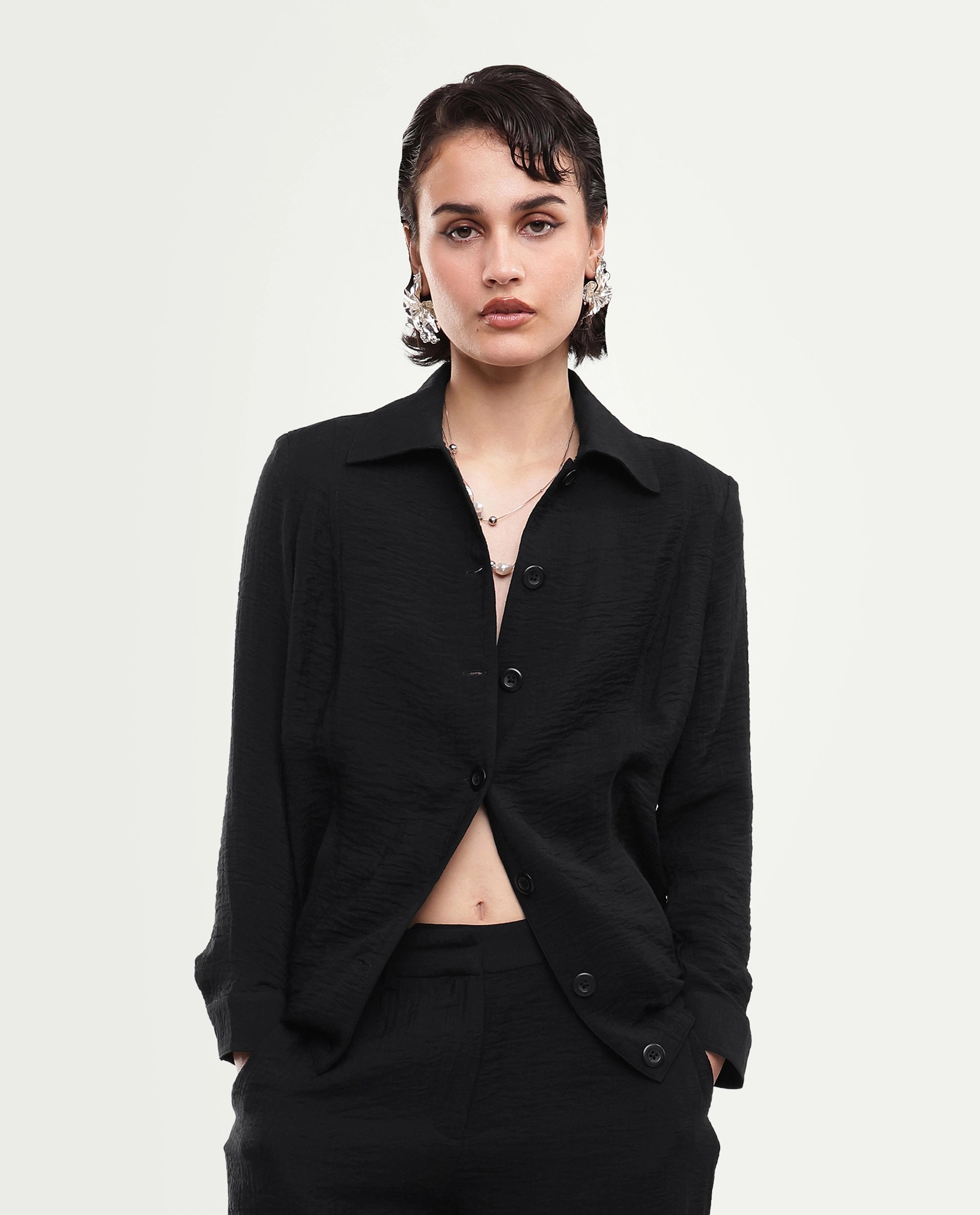 Rareism Women's Dion-T Black Viscose Blend Spread Collar Boxy Plain Shacket