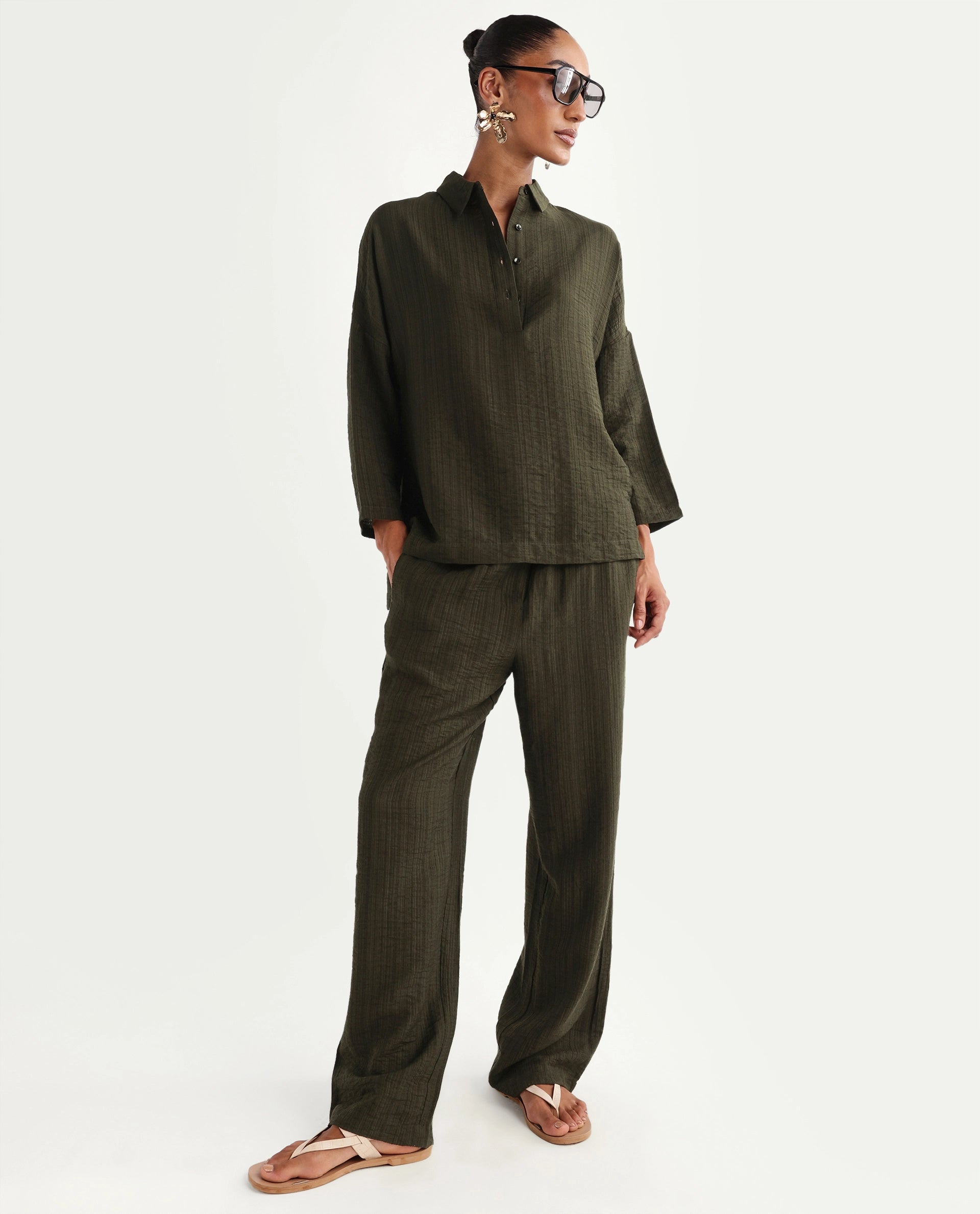 Rareism Women's Dano-T Olive Viscose Blend Jonny Collar Pull-On Oversized Plain Top